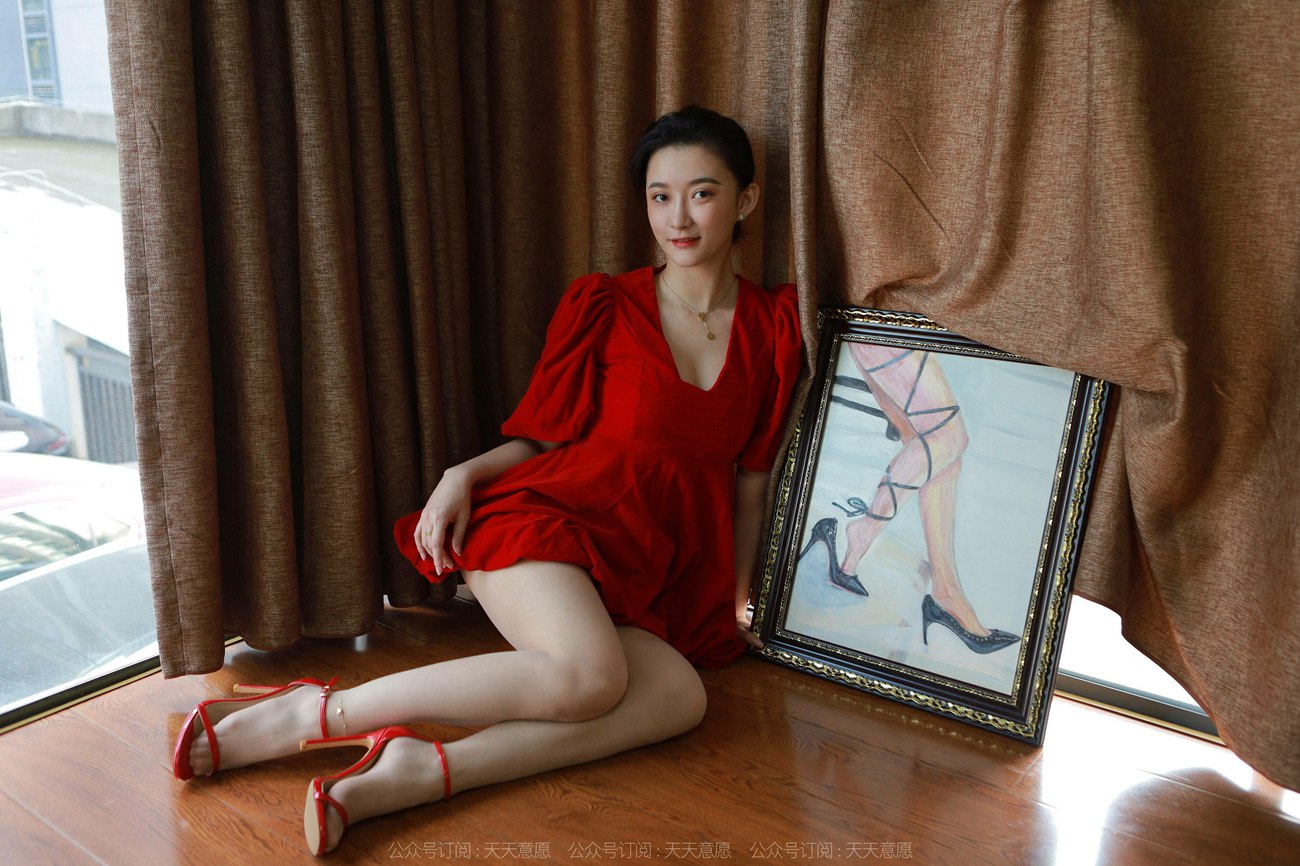 图片[79]-[IESS异思趣向] 2022.02.10 丝享家1001：秋秋《跨年夜性感红裙》[91P] – 速更版-美库