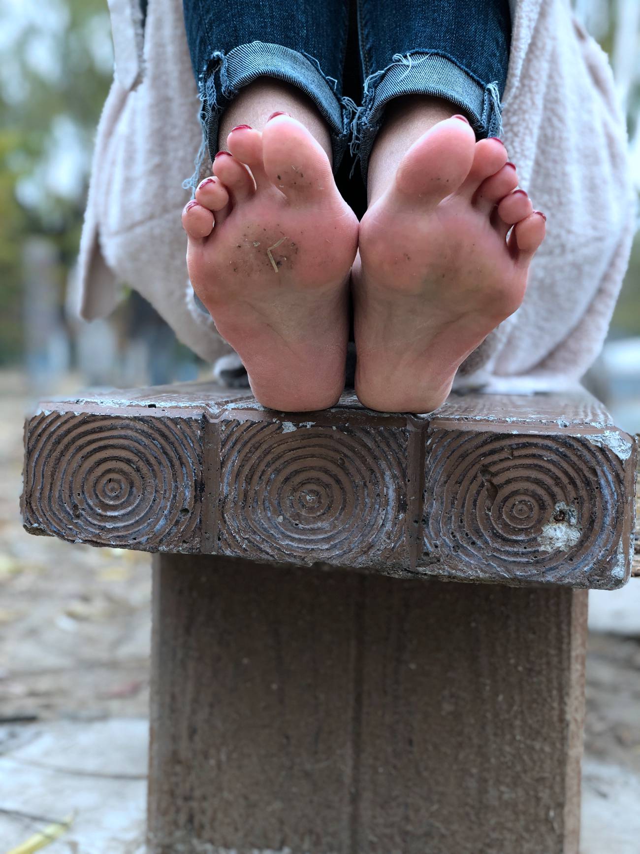 图片[23]-安乔乔儿(Nia乔乔) 红甲裸足[129P] – 速更版-美库