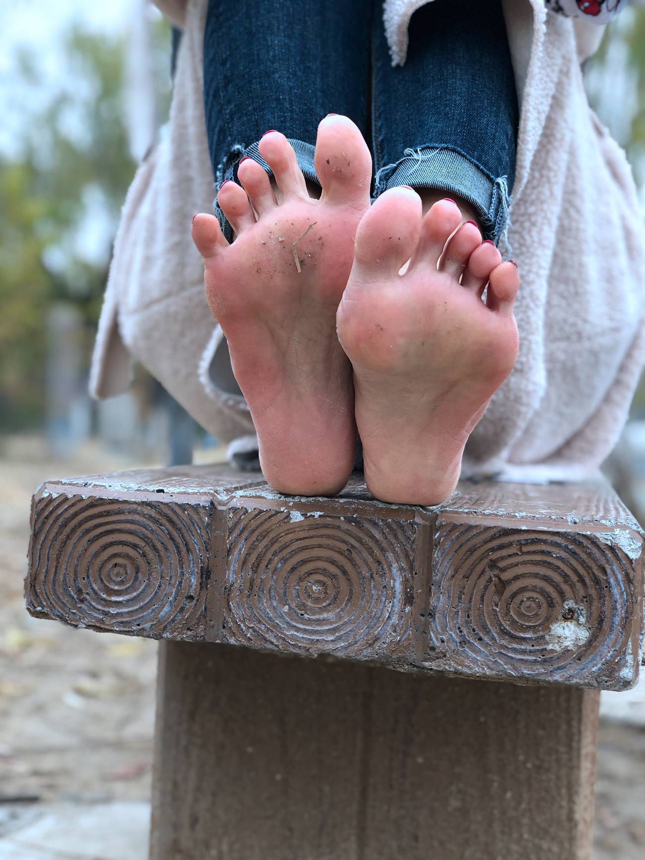 图片[24]-安乔乔儿(Nia乔乔) 红甲裸足[129P] – 速更版-美库