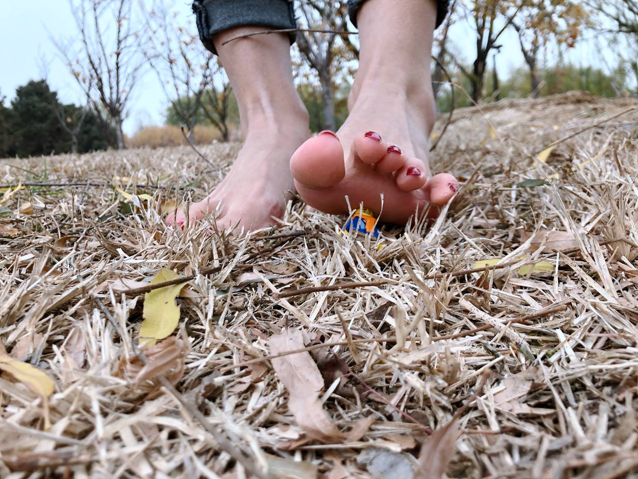 图片[64]-安乔乔儿(Nia乔乔) 红甲裸足[129P] – 速更版-美库