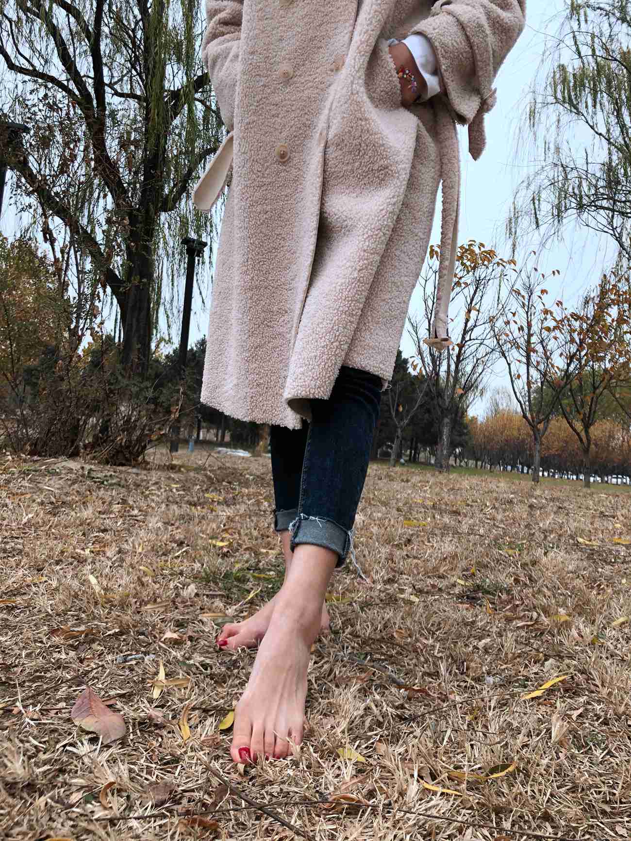 图片[73]-安乔乔儿(Nia乔乔) 红甲裸足[129P] – 速更版-美库