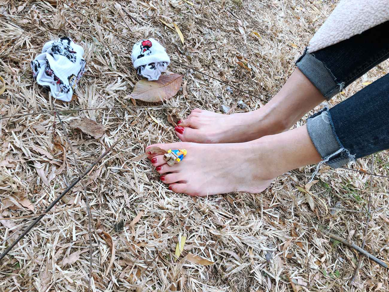 图片[93]-安乔乔儿(Nia乔乔) 红甲裸足[129P] – 速更版-美库