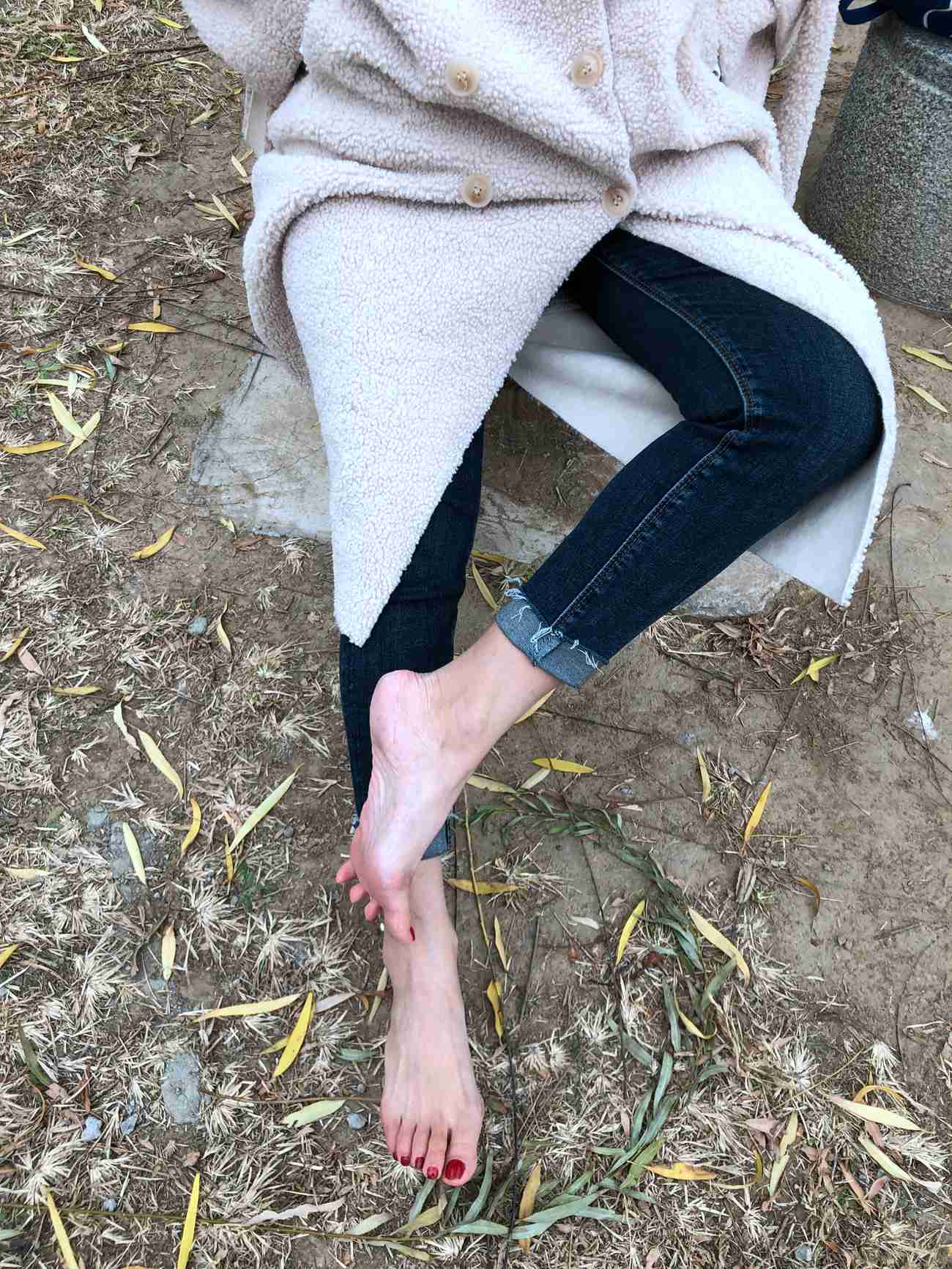 图片[106]-安乔乔儿(Nia乔乔) 红甲裸足[129P] – 速更版-美库