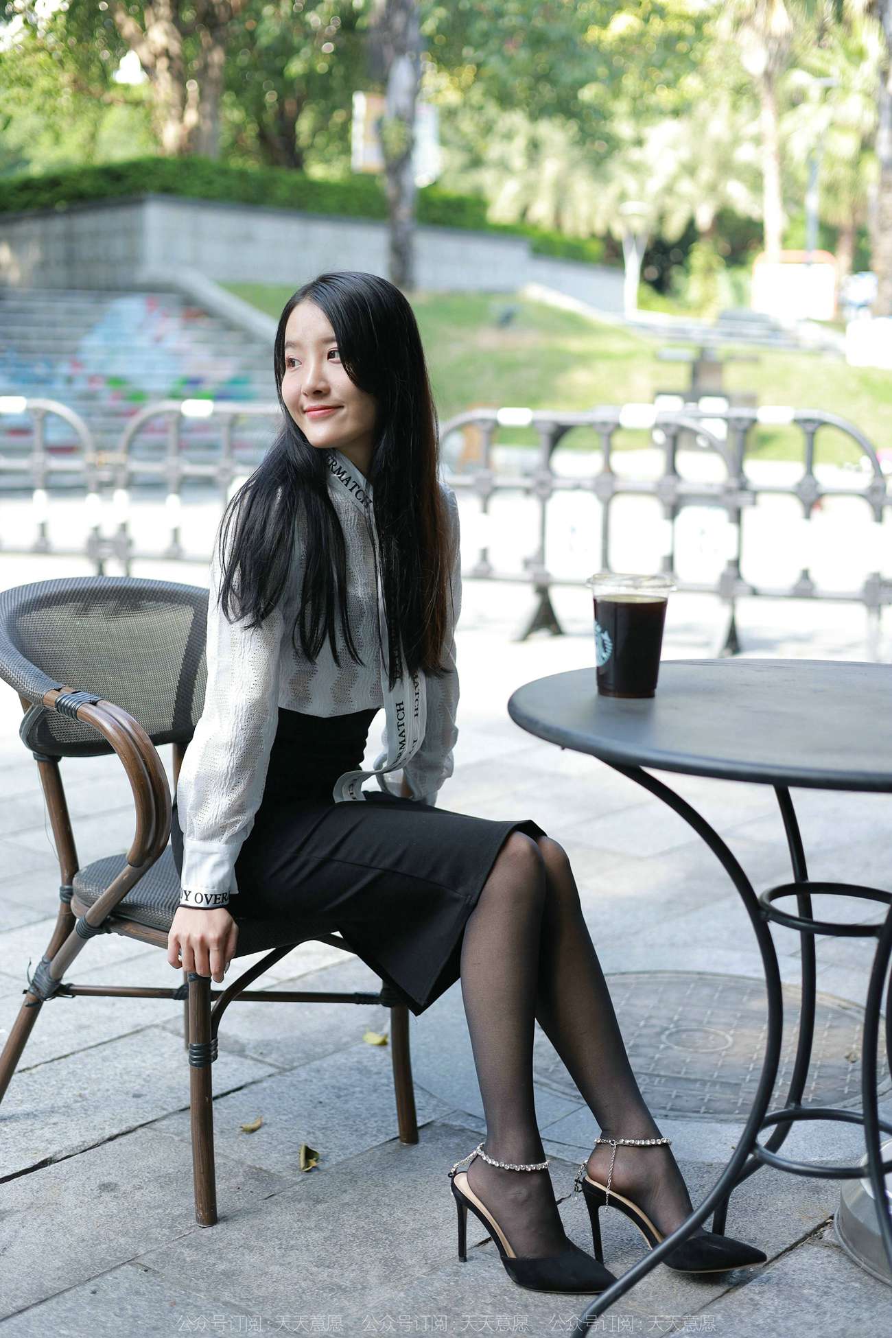 图片[30]-[IESS异思趣向] 2022.02.11 丝享家1002：婉萍《性感OL窄裙》[90P] – 速更版-美库