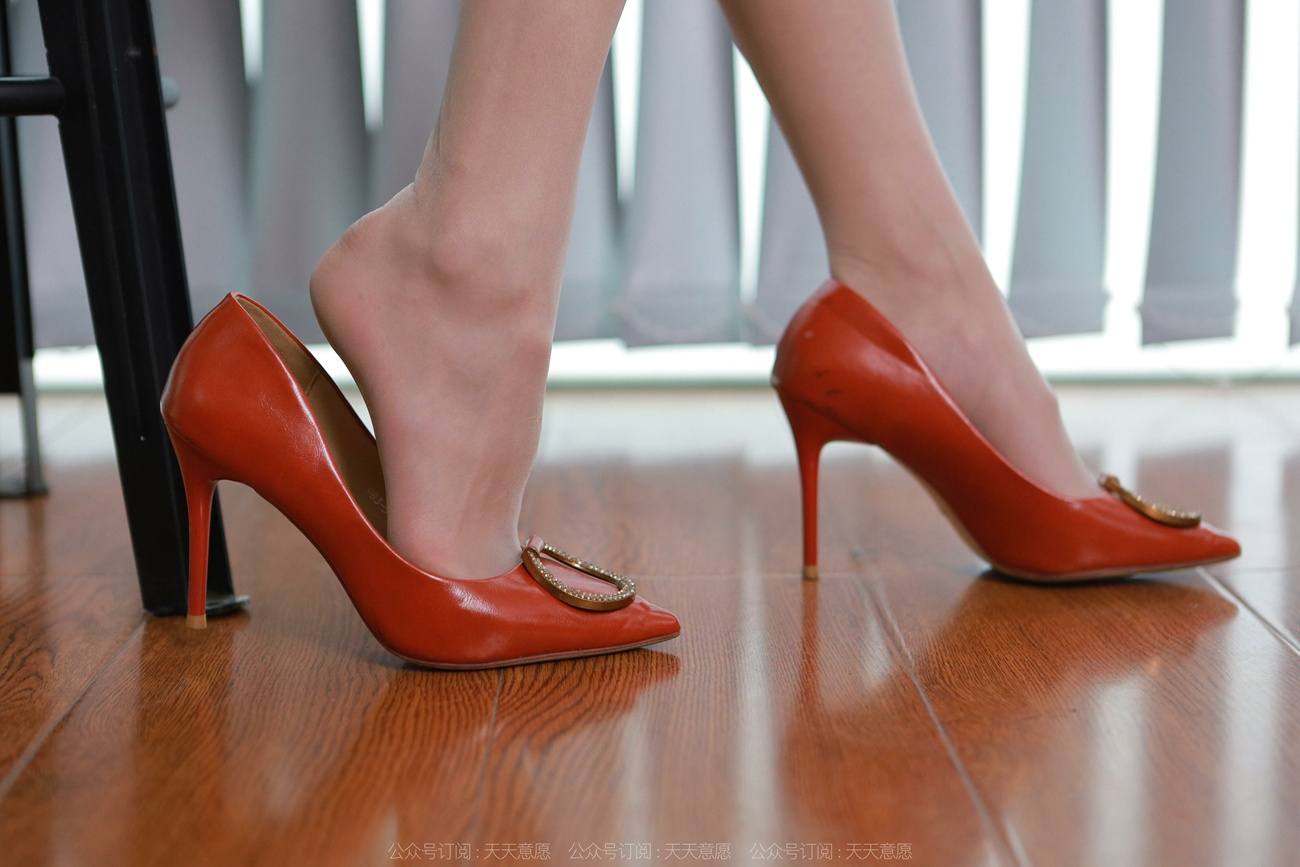 图片[27]-[IESS异思趣向] 2022.02.12 丝享家1003：小六《橘红高跟性感短裙》[93P] – 速更版-美库