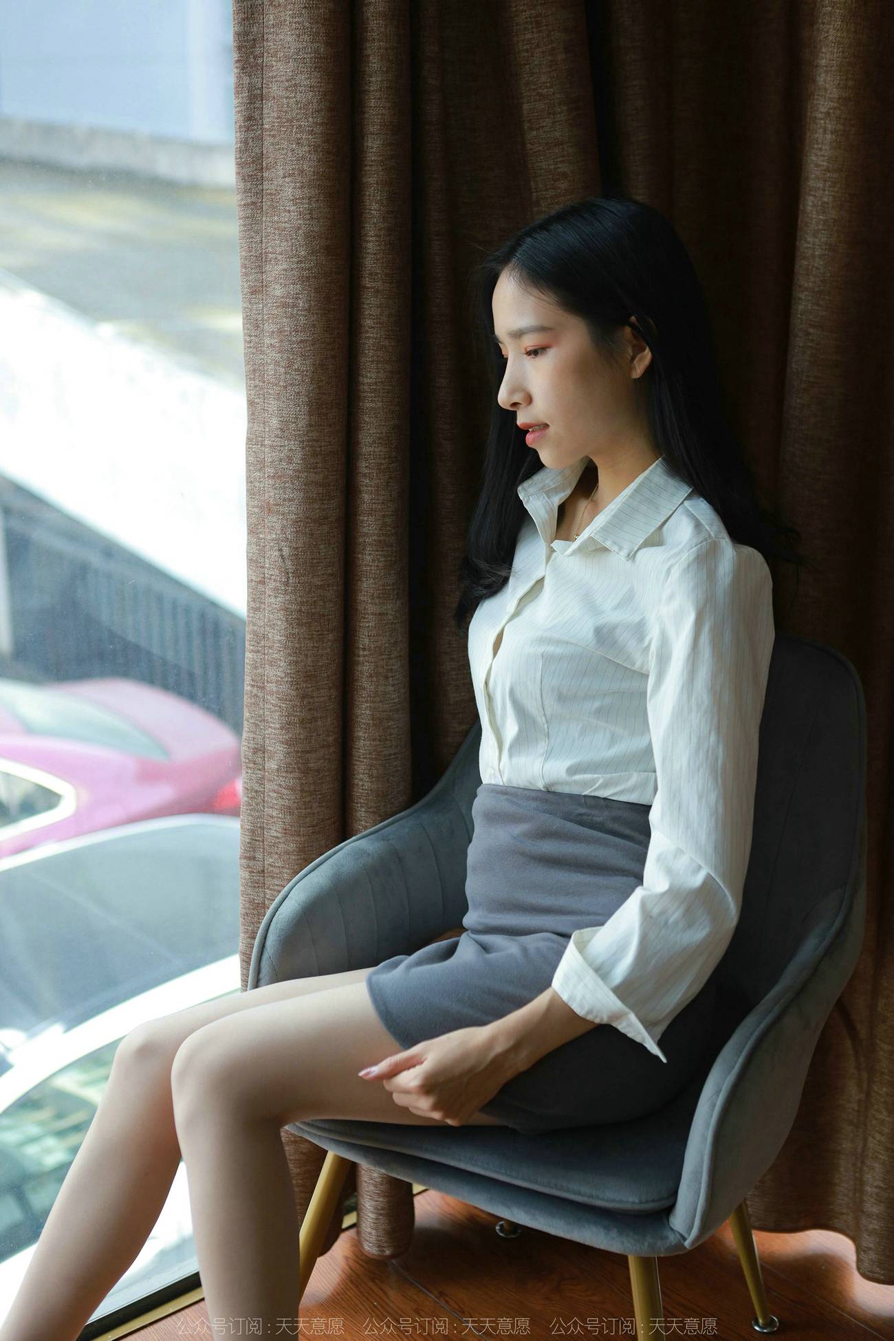 图片[13]-[IESS异思趣向] 2022.02.14 丝享家1004：美子《地板上的尤物》[89P] – 速更版-美库