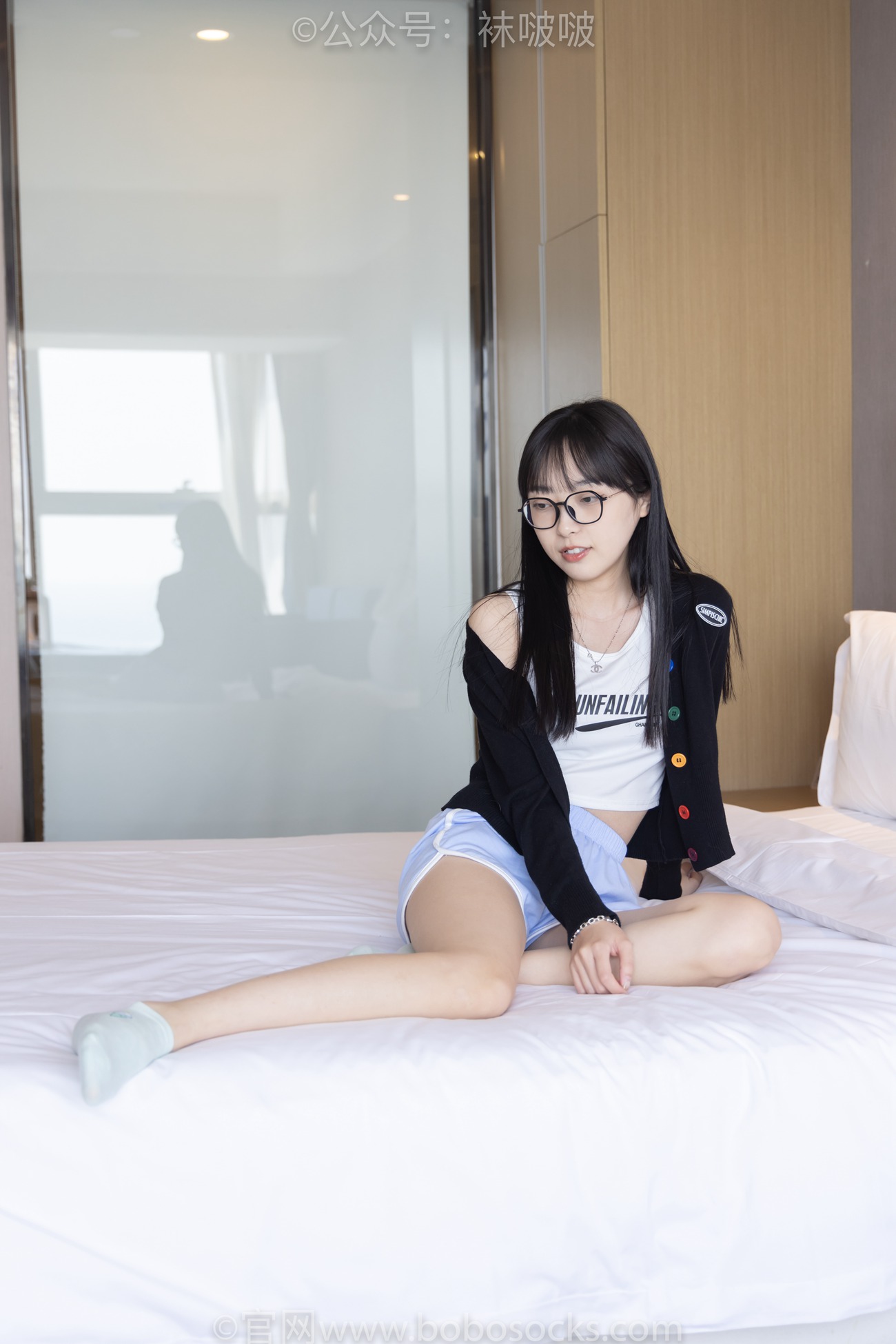 图片[15]-[BoBoSocks袜啵啵]NO.081 稚予- AJ、浅黄色短棉袜、浅蓝色短棉袜、裸足（花絮版）[145P] – 速更版-美库