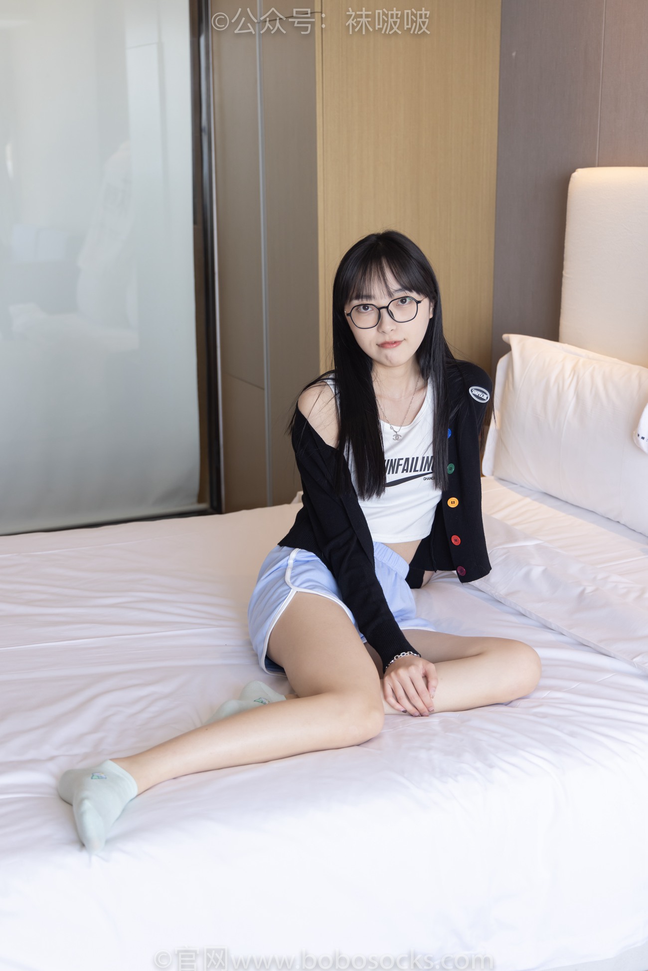 图片[16]-[BoBoSocks袜啵啵]NO.081 稚予- AJ、浅黄色短棉袜、浅蓝色短棉袜、裸足（花絮版）[145P] – 速更版-美库