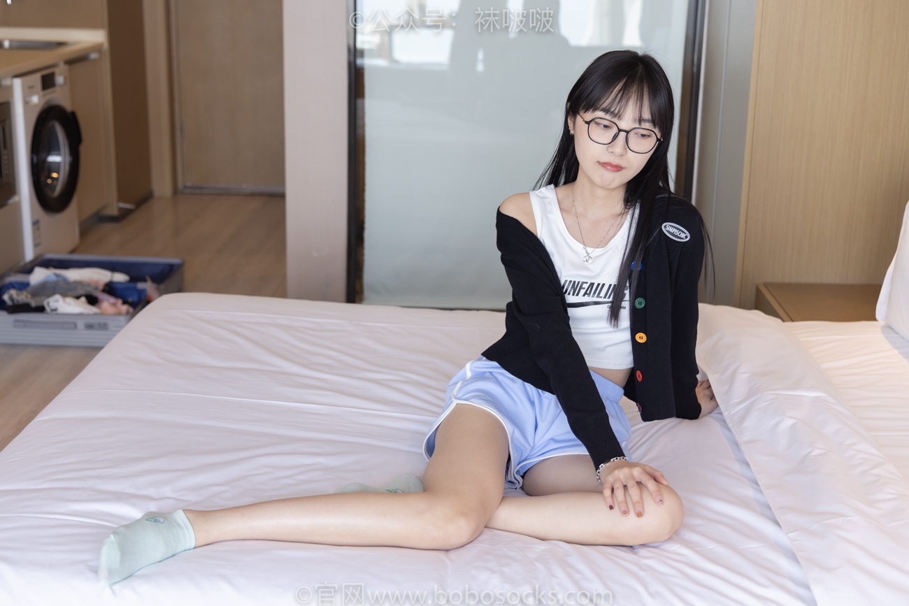 图片[17]-[BoBoSocks袜啵啵]NO.081 稚予- AJ、浅黄色短棉袜、浅蓝色短棉袜、裸足（花絮版）[145P] – 速更版-美库