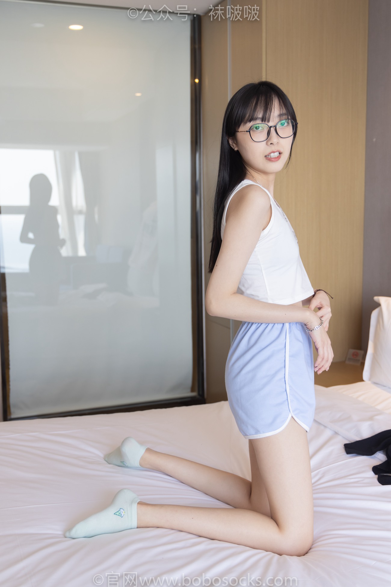 图片[28]-[BoBoSocks袜啵啵]NO.081 稚予- AJ、浅黄色短棉袜、浅蓝色短棉袜、裸足（花絮版）[145P] – 速更版-美库