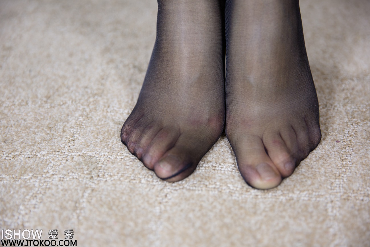 图片[33]-[ISHOW爱秀]2022.06.11 NO.317 檬檬[33+1P] – 速更版-美库