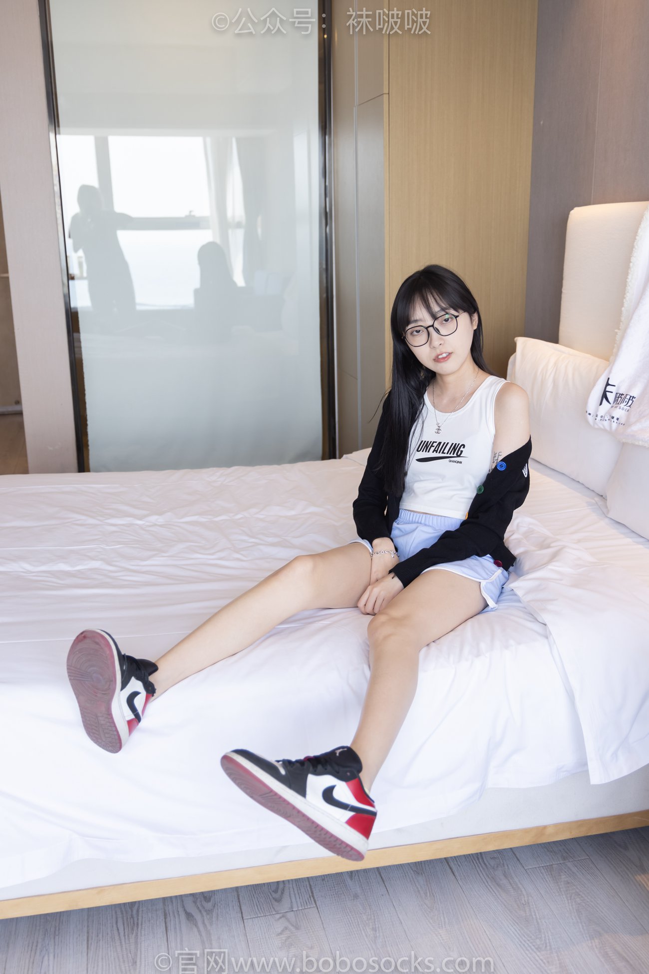 图片[94]-[BoBoSocks袜啵啵]NO.081 稚予- AJ、浅黄色短棉袜、浅蓝色短棉袜、裸足（花絮版）[145P] – 速更版-美库