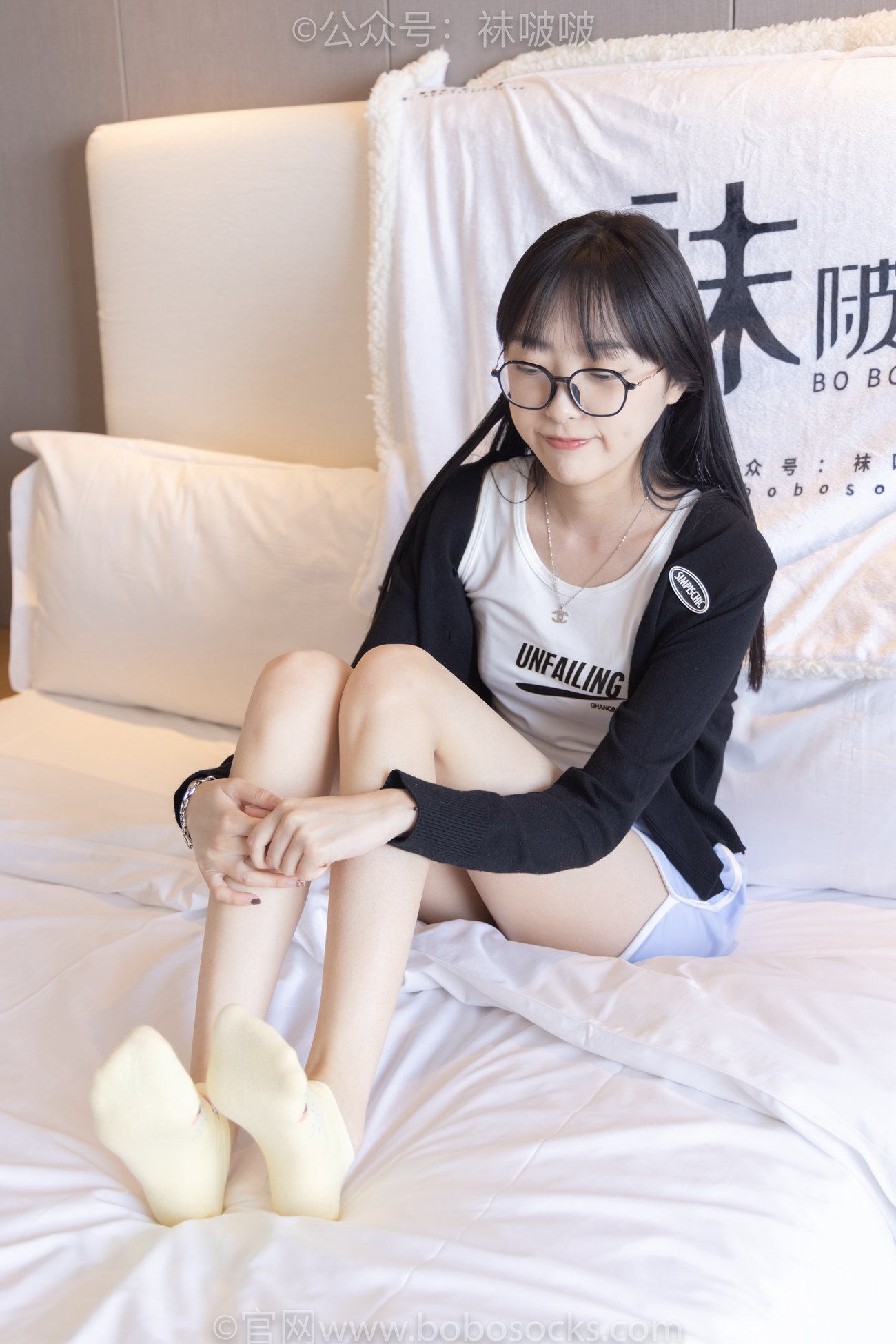 图片[135]-[BoBoSocks袜啵啵]NO.081 稚予- AJ、浅黄色短棉袜、浅蓝色短棉袜、裸足（花絮版）[145P] – 速更版-美库