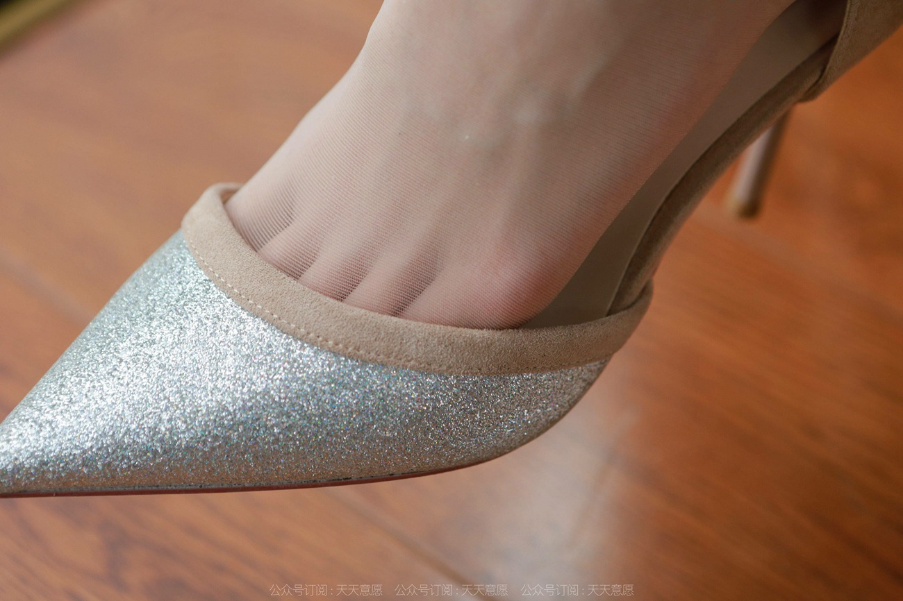 图片[41]-[IESS异思趣向] 2022.02.20 丝享家1008：团团《长腿琴艺美女》[98P] – 速更版-美库