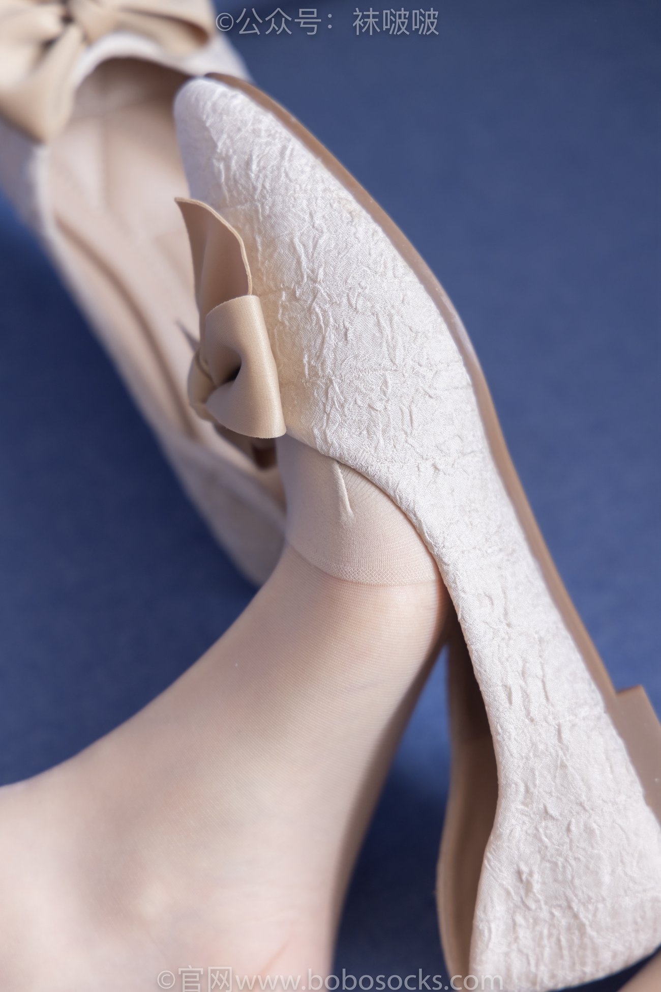 图片[23]-[BoBoSocks袜啵啵]NO.082 小甜豆-旗袍、皮底鞋、高跟鞋、肉丝[140P] – 速更版-美库