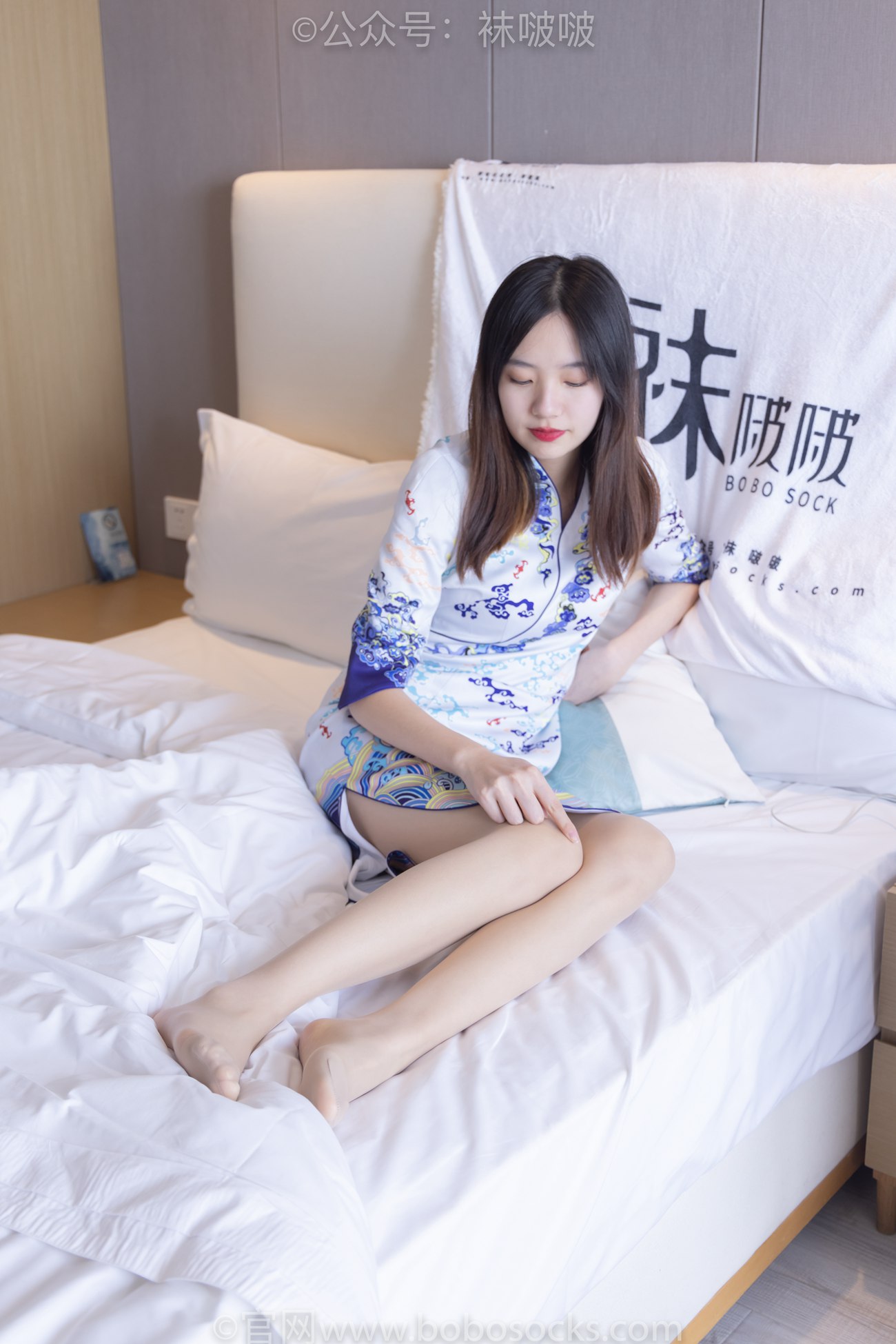 图片[35]-[BoBoSocks袜啵啵]NO.082 小甜豆-旗袍、皮底鞋、高跟鞋、肉丝[140P] – 速更版-美库