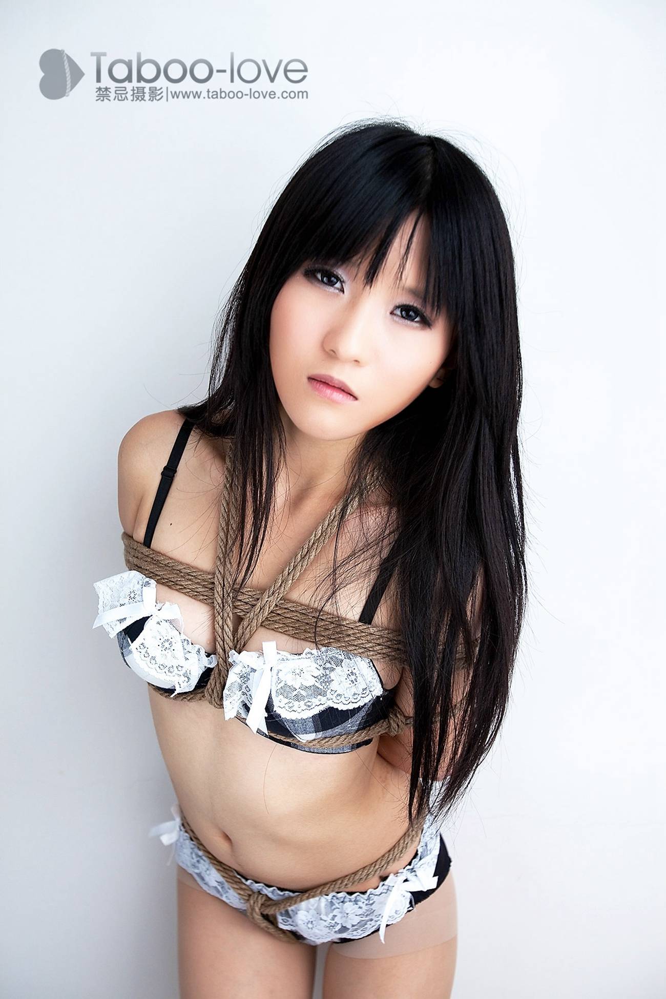 图片[13]-[禁忌摄影]Taboo-love NO.004 唯美小女仆的下午时光[31P] – 速更版-美库