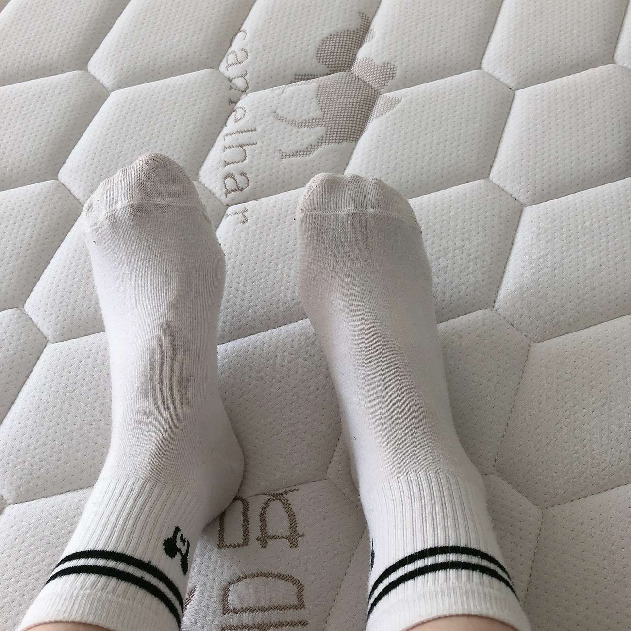 图片[24]-[誉铭传媒]袜足摄影 2021年《05月份微信公众号付费》[65P] – 速更版-美库