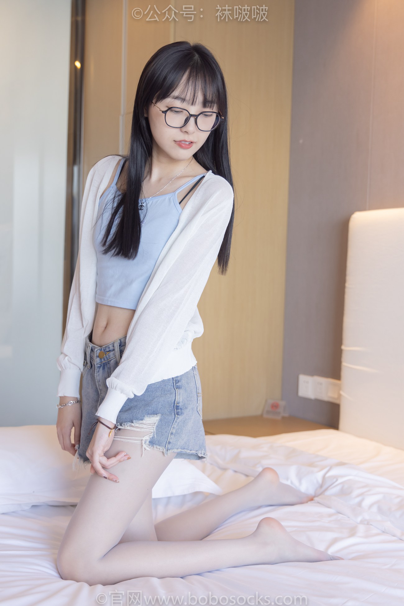 图片[60]-[BoBoSocks袜啵啵]NO.083 稚予-高跟鞋、凉鞋、白丝、裸足涂白色指甲油剧情[140P] – 速更版-美库