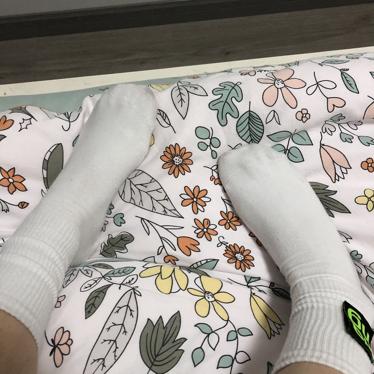 图片[45]-[誉铭传媒]袜足摄影 2021年《05月份微信公众号付费》[65P] – 速更版-美库