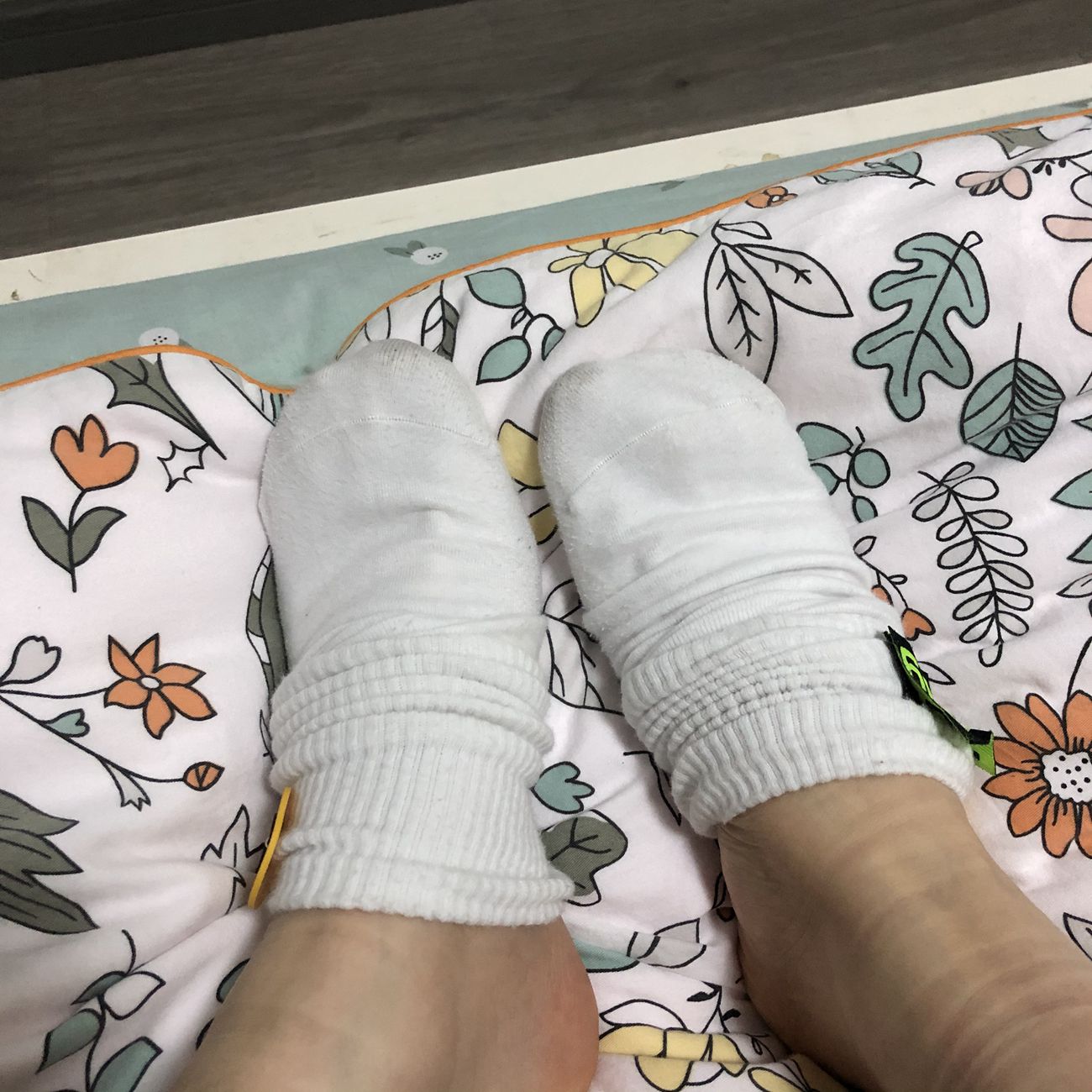 图片[48]-[誉铭传媒]袜足摄影 2021年《05月份微信公众号付费》[65P] – 速更版-美库