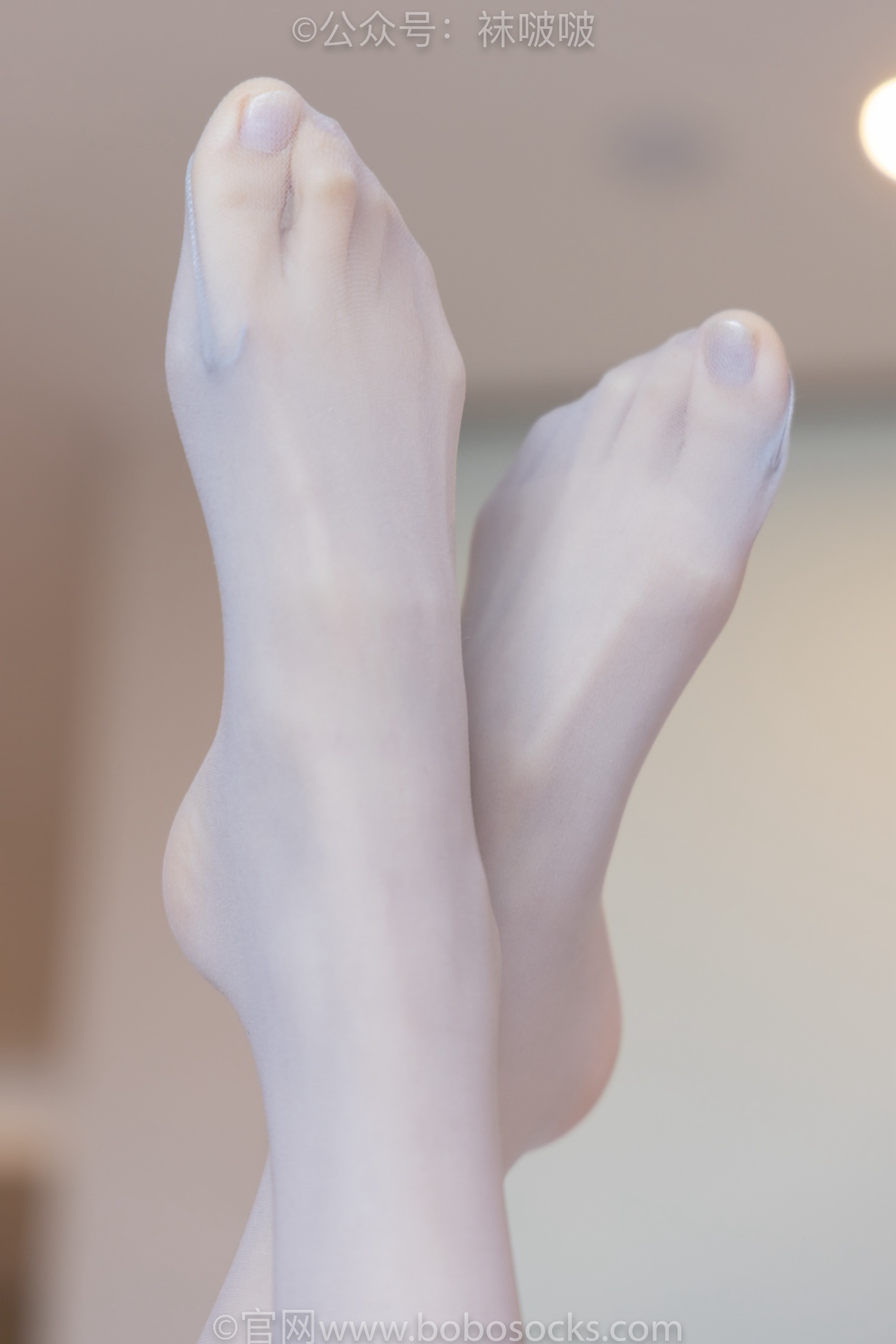 图片[82]-[BoBoSocks袜啵啵]NO.083 稚予-高跟鞋、凉鞋、白丝、裸足涂白色指甲油剧情[140P] – 速更版-美库