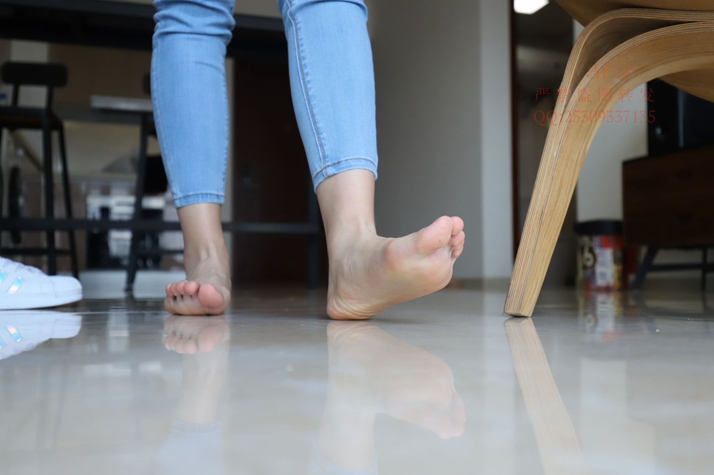 图片[99]-大西瓜爱牙膏-2018 9月活动 模特1（一） 棉袜+裸足 [171P] – 速更版-美库