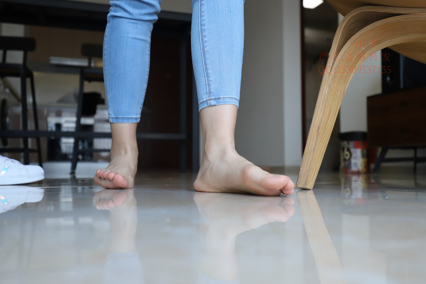 图片[100]-大西瓜爱牙膏-2018 9月活动 模特1（一） 棉袜+裸足 [171P] – 速更版-美库