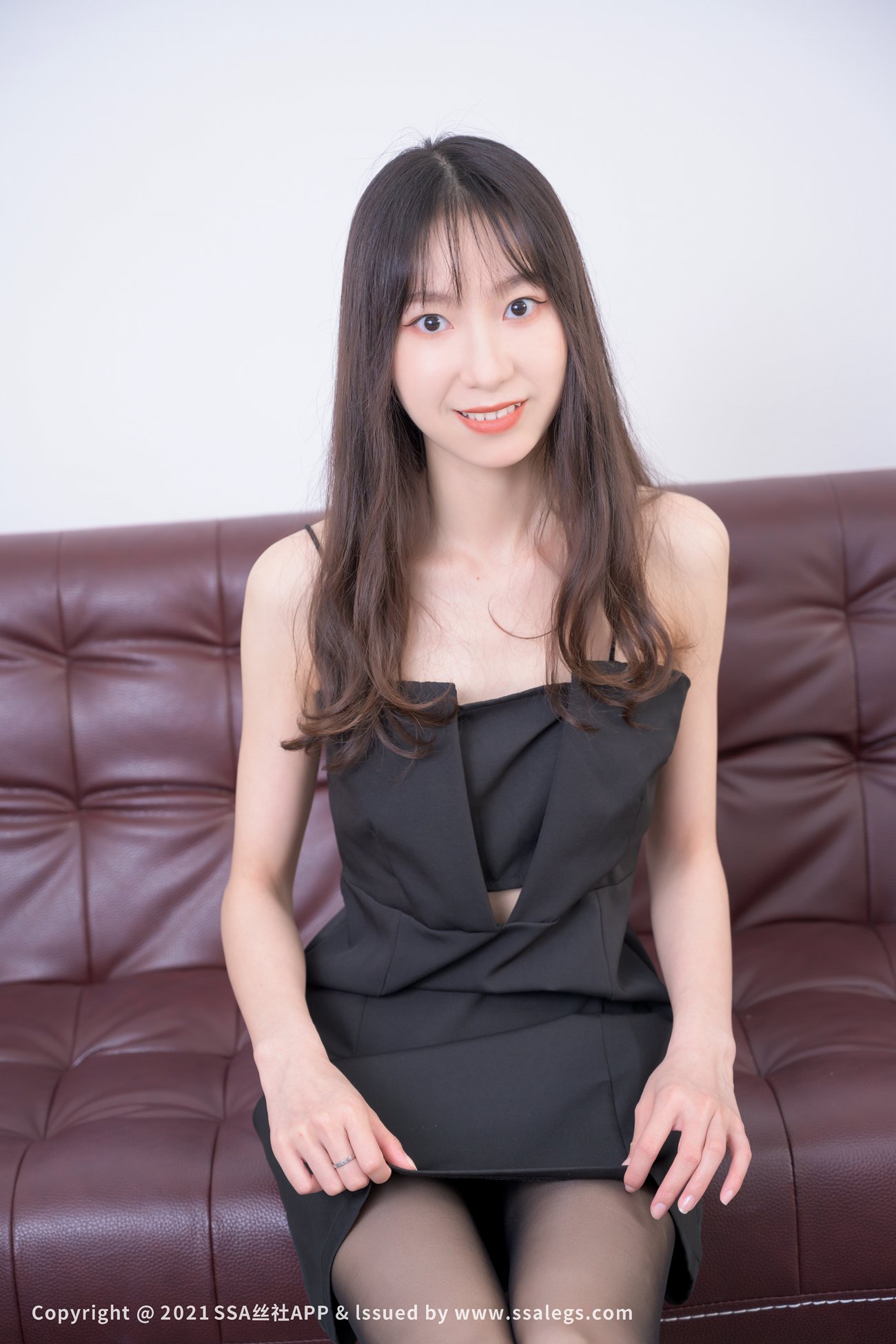 图片[18]-[SSA丝社]超清写真 NO.706 模特伊霖的黑丝袜美腿（上）[122P] – 速更版-美库