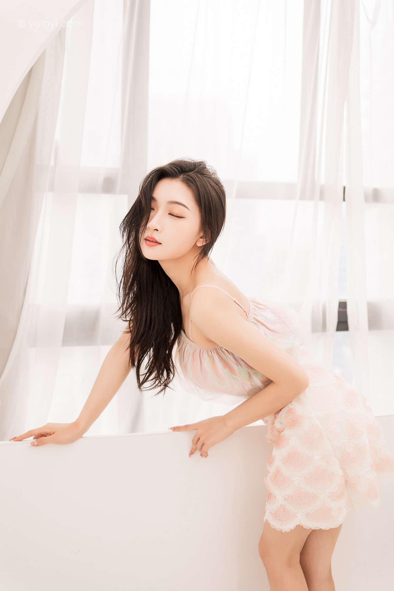 图片[18]-[YALAYI雅拉伊]2022.06.07 NO.940 我和你  徐小云[41+1P] – 速更版-美库