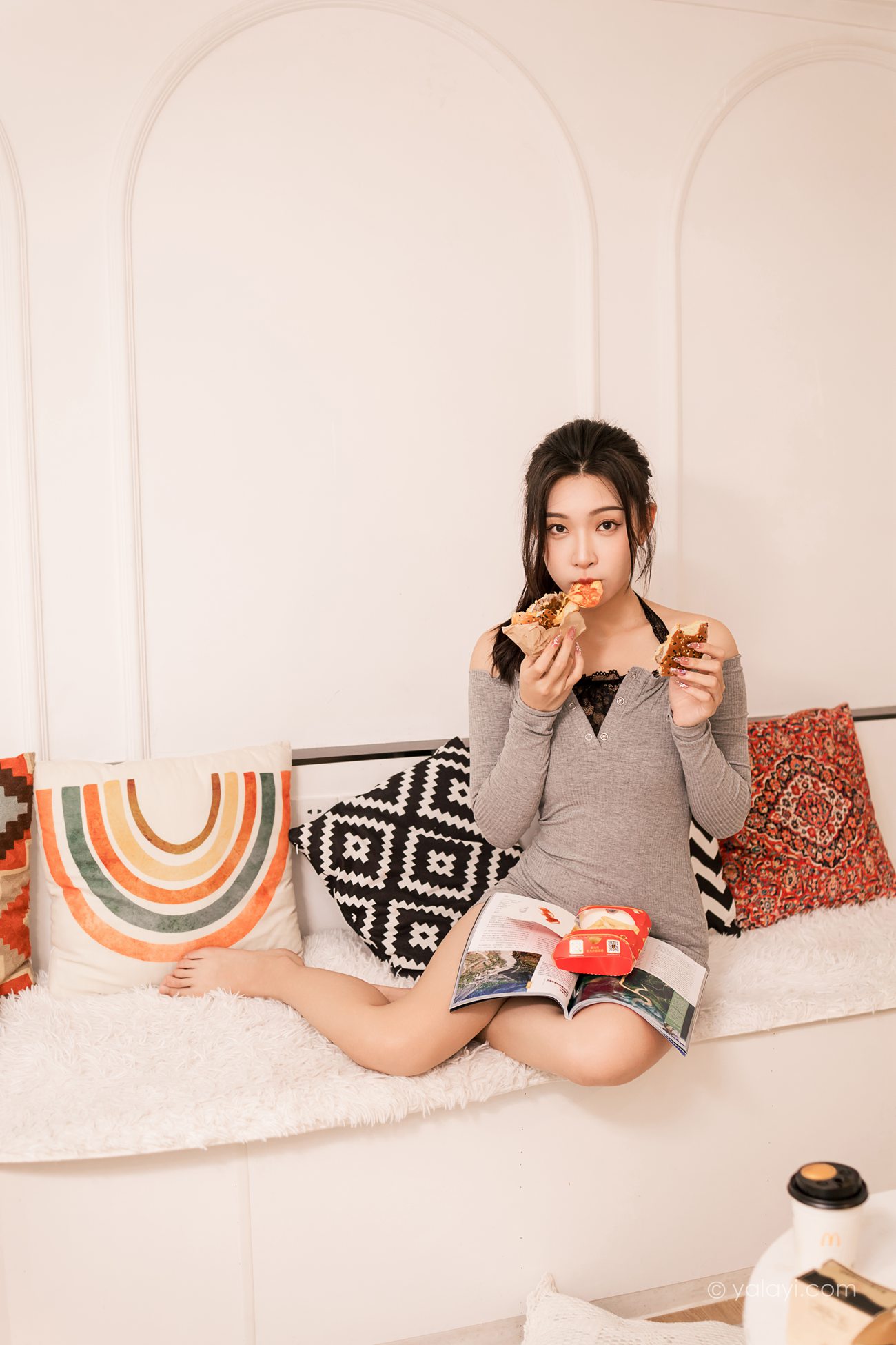 图片[13]-[YALAYI雅拉伊]2022.06.14 NO.943 甜言蜜语 徐小云[41+1P] – 速更版-美库