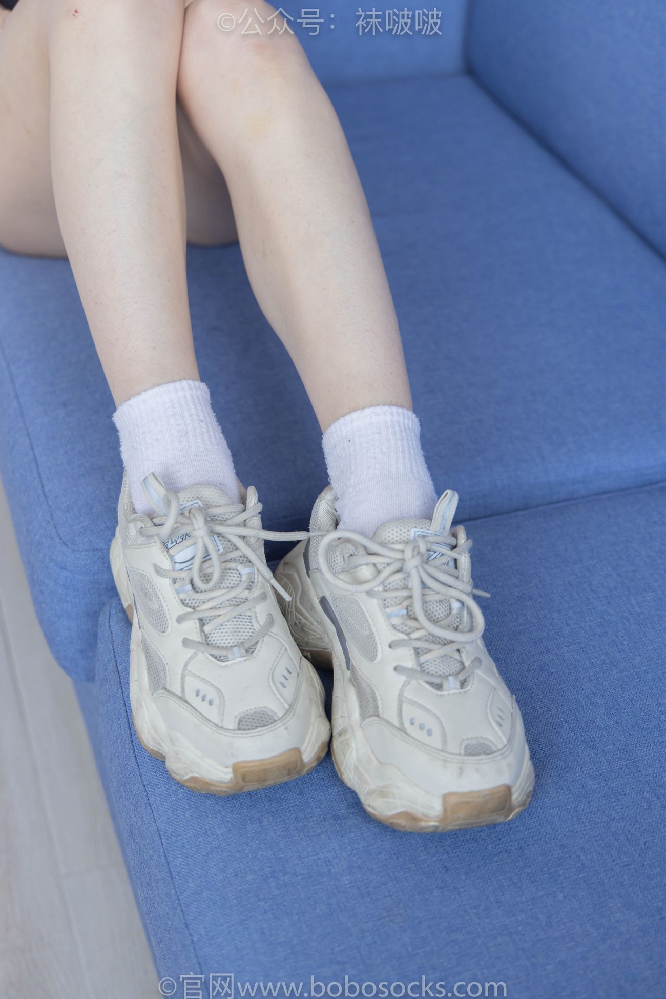 图片[19]-[BoBoSocks袜啵啵]NO.084 苏苏-运动鞋、日常所穿白棉袜、裸足[140P] – 速更版-美库