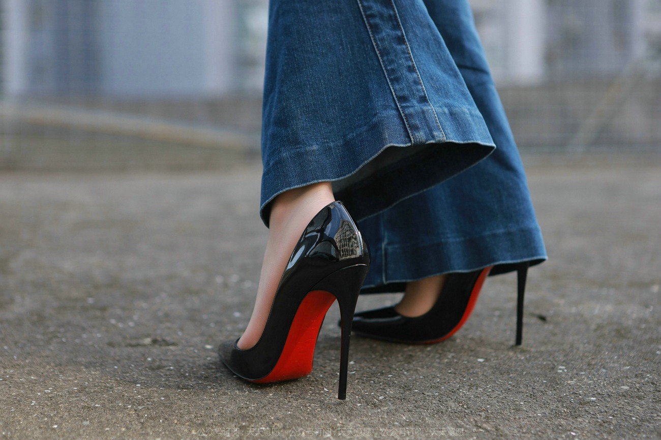 图片[60]-[IESS异思趣向] 2022.02.24 丝享家1011：佳爷《红底高跟库里丝》[92P] – 速更版-美库