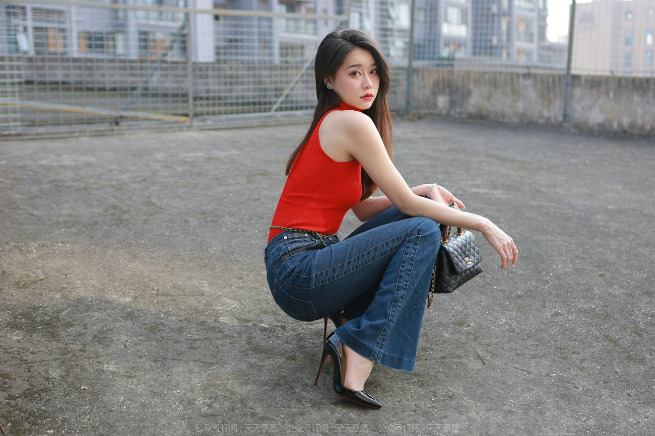 图片[64]-[IESS异思趣向] 2022.02.24 丝享家1011：佳爷《红底高跟库里丝》[92P] – 速更版-美库