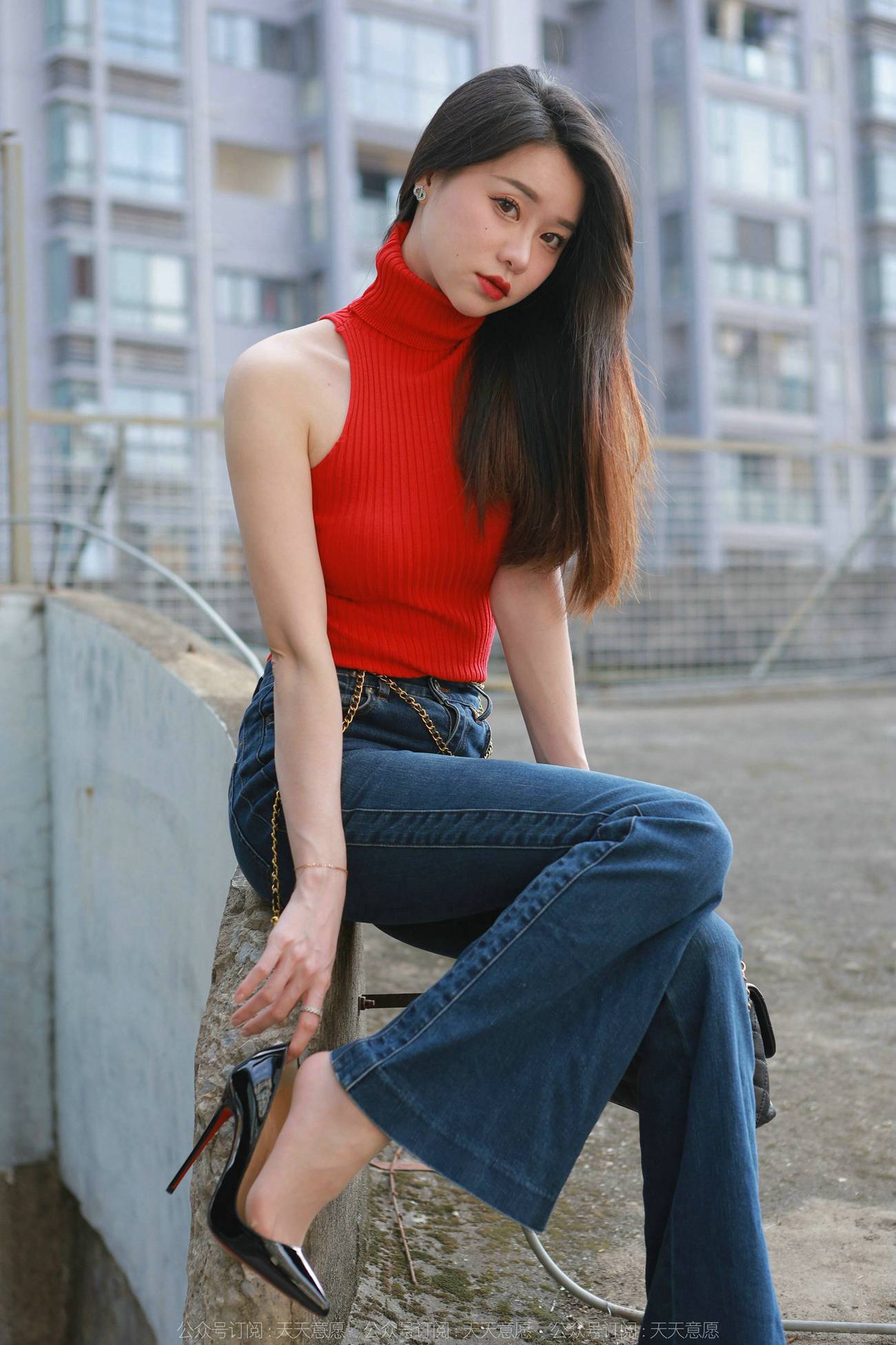 图片[77]-[IESS异思趣向] 2022.02.24 丝享家1011：佳爷《红底高跟库里丝》[92P] – 速更版-美库