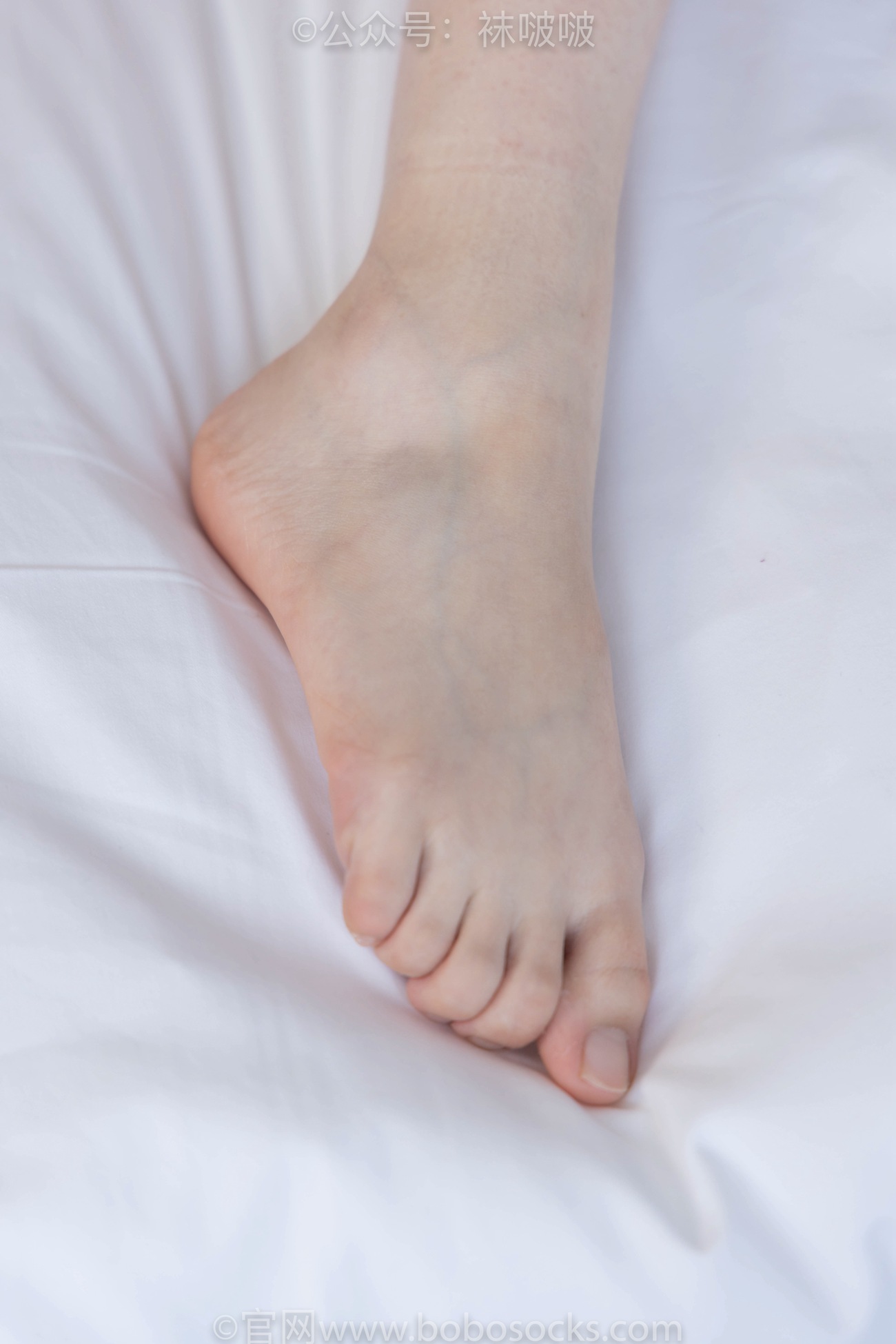 图片[73]-[BoBoSocks袜啵啵]NO.084 苏苏-运动鞋、日常所穿白棉袜、裸足[140P] – 速更版-美库