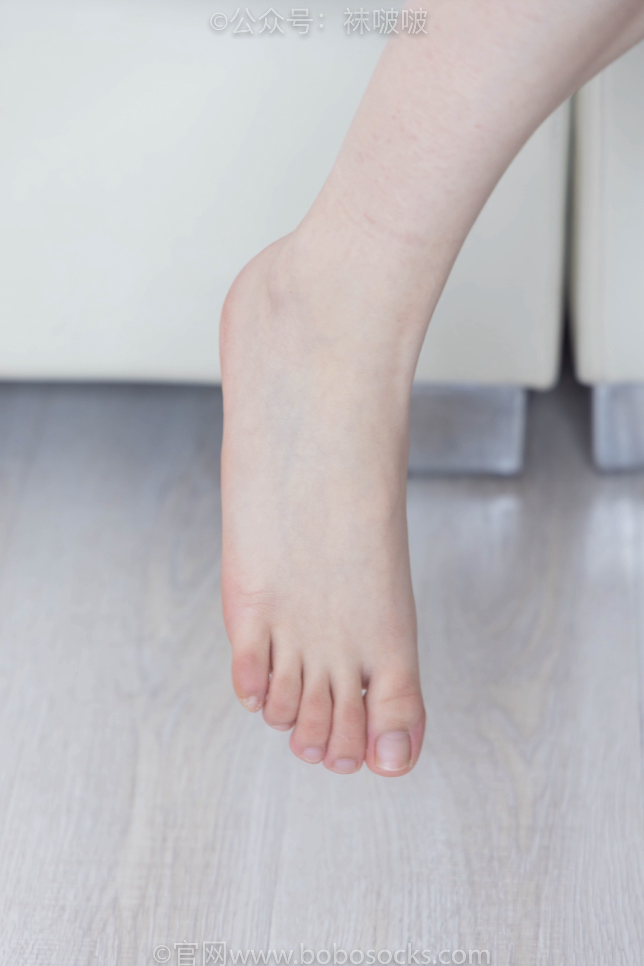 图片[123]-[BoBoSocks袜啵啵]NO.084 苏苏-运动鞋、日常所穿白棉袜、裸足[140P] – 速更版-美库