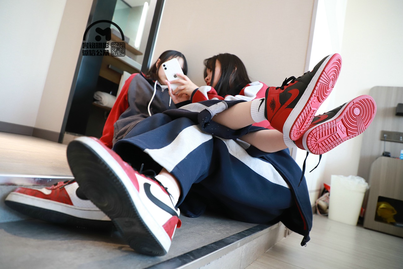 图片[13]-[誉铭传媒]袜足摄影 2021年《06.01六一专享》[110P] – 速更版-美库