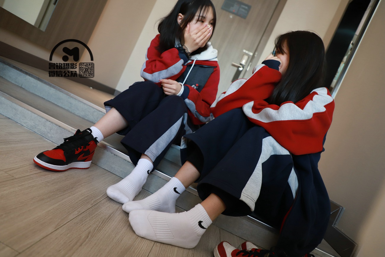 图片[32]-[誉铭传媒]袜足摄影 2021年《06.01六一专享》[110P] – 速更版-美库