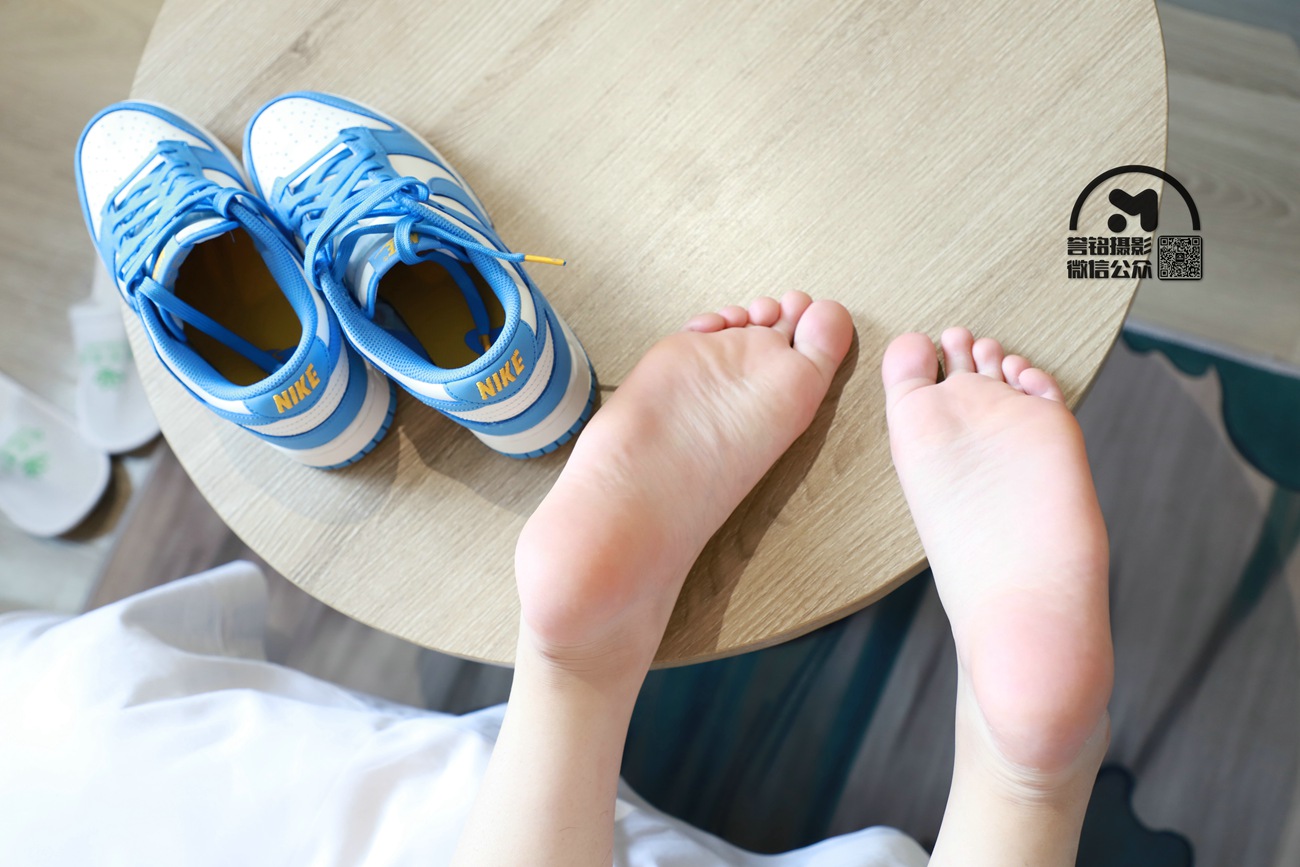 图片[66]-[誉铭传媒]袜足摄影 2021年《06.13赞助定制作品》[88P] – 速更版-美库