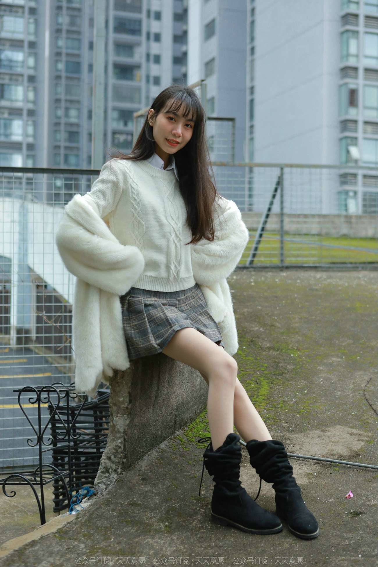 图片[32]-[IESS异思趣向] 2022.02.28 丝享家1014：团团《长靴肉丝》[88P] – 速更版-美库