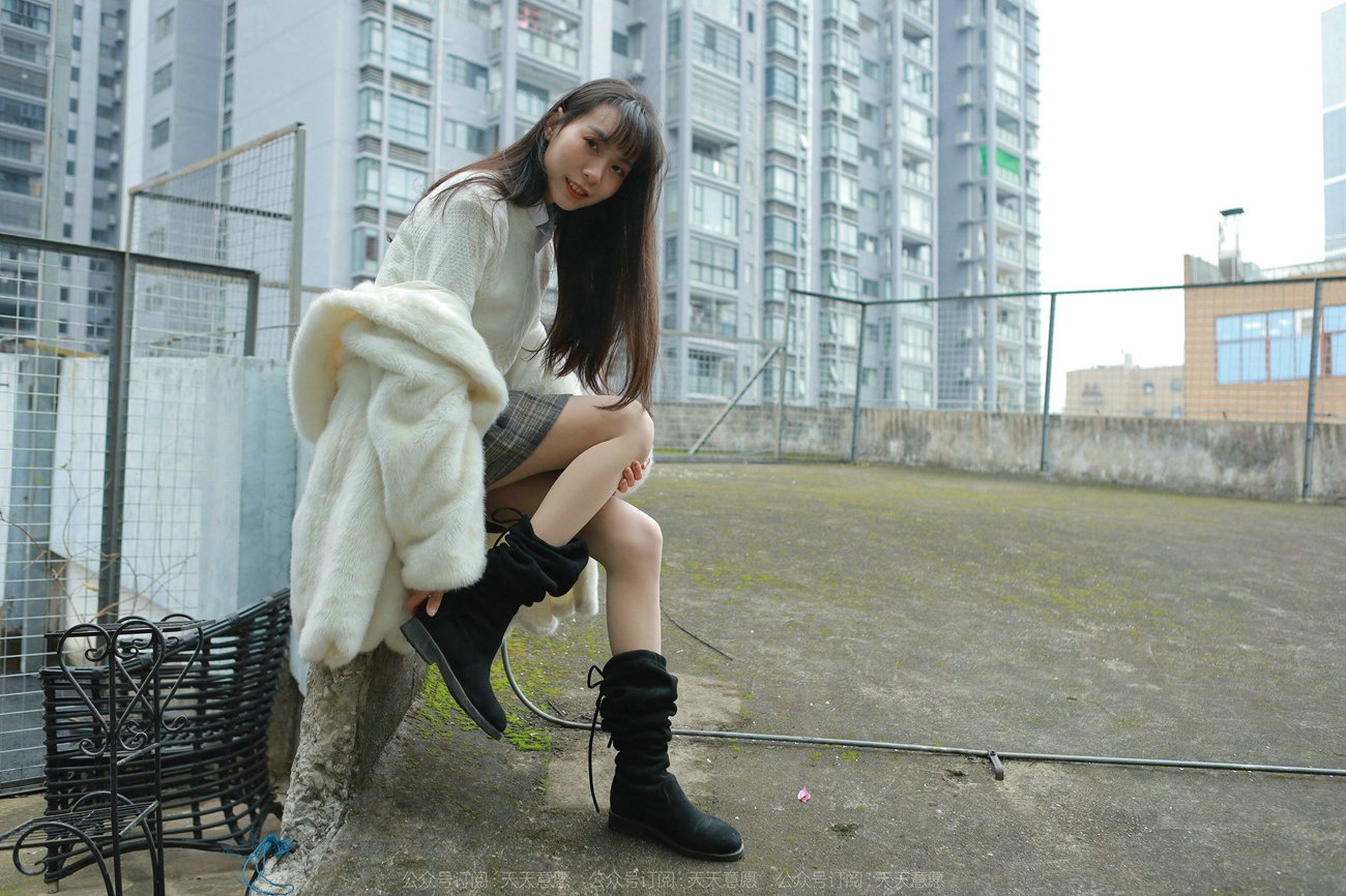 图片[37]-[IESS异思趣向] 2022.02.28 丝享家1014：团团《长靴肉丝》[88P] – 速更版-美库