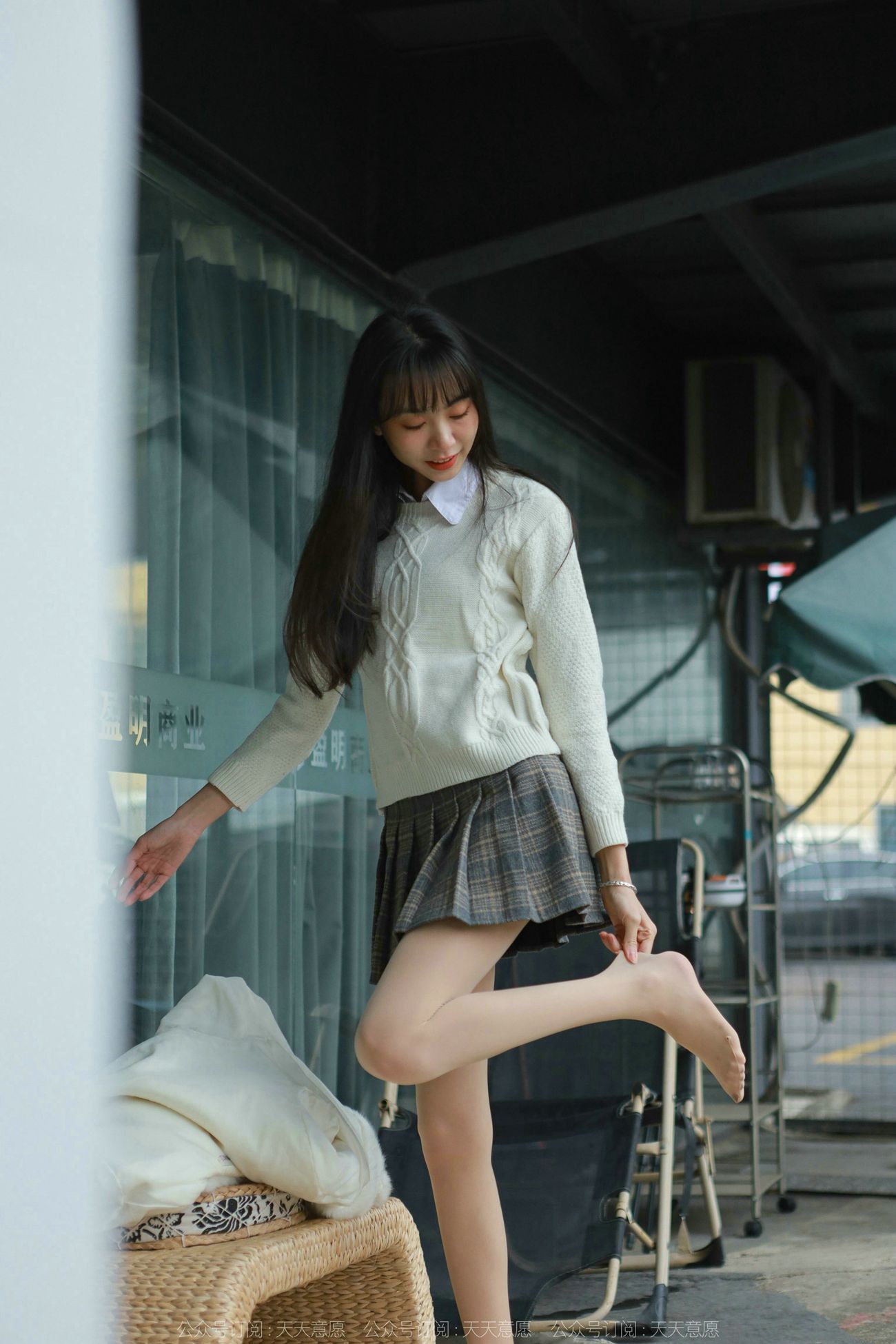 图片[81]-[IESS异思趣向] 2022.02.28 丝享家1014：团团《长靴肉丝》[88P] – 速更版-美库