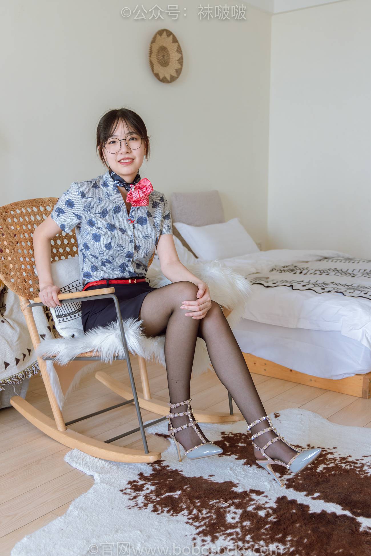 图片[128]-[BoBoSocks袜啵啵]NO.087 小甜豆-空姐制服、高跟鞋、黑丝[130P] – 速更版-美库