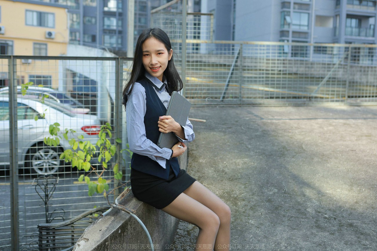 图片[95]-[IESS异思趣向] 2022.02.29 丝享家1015：美子《职业包臀裙黑丝》[98P] – 速更版-美库