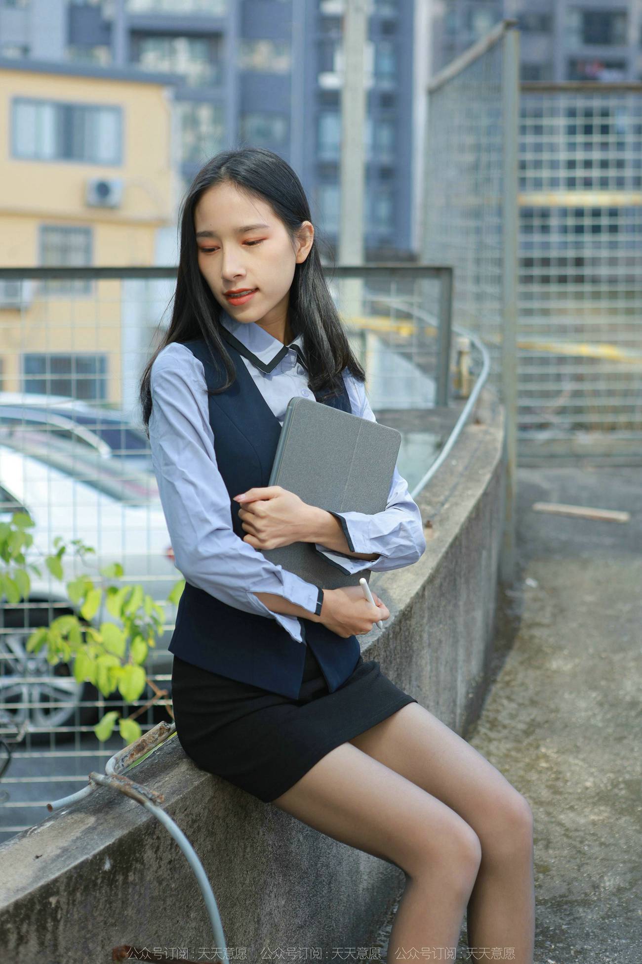 图片[96]-[IESS异思趣向] 2022.02.29 丝享家1015：美子《职业包臀裙黑丝》[98P] – 速更版-美库