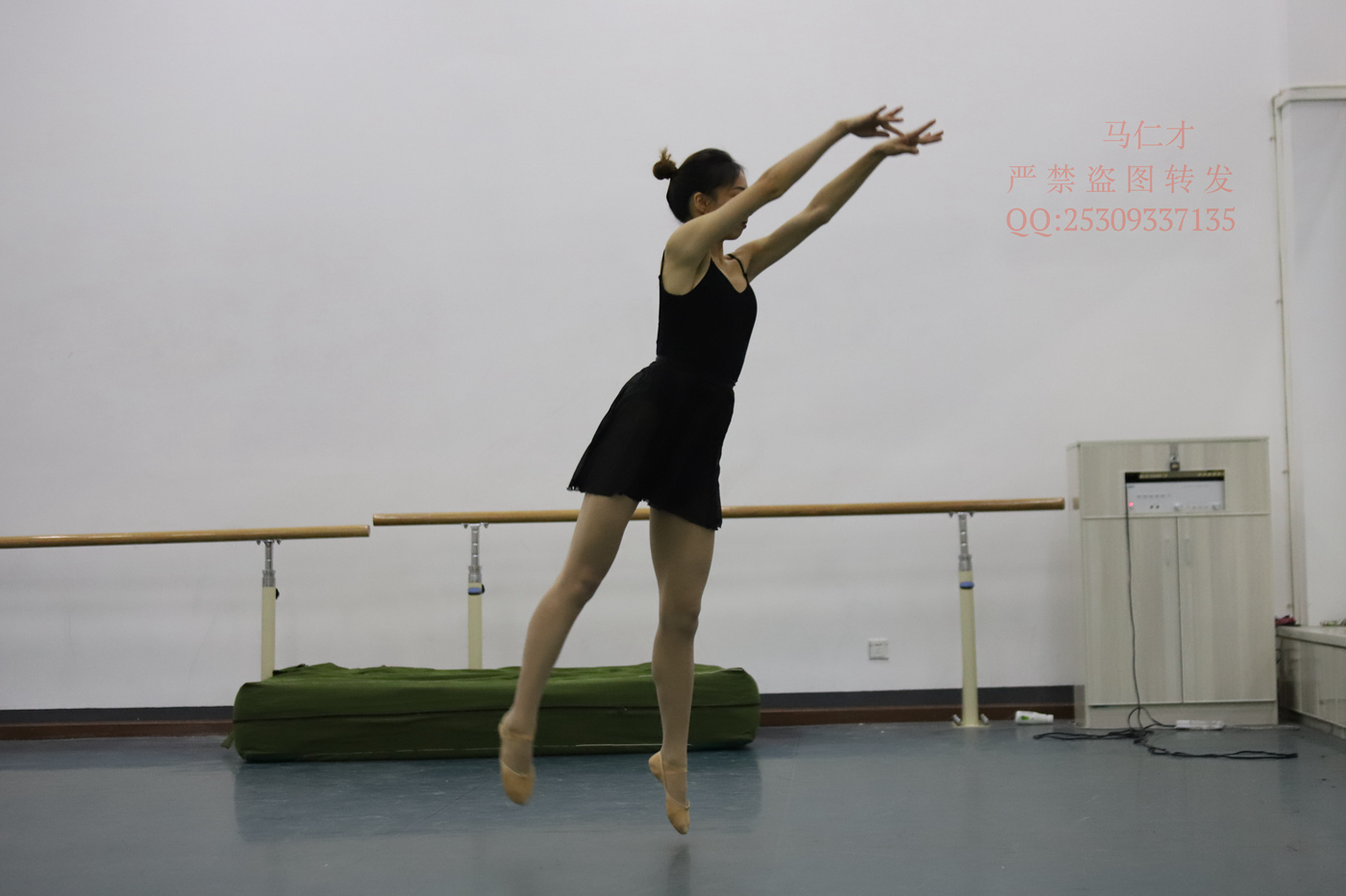 图片[106]-大西瓜爱牙膏-2018 9月活动 模特2（二） 肉丝 舞蹈 [259P] – 速更版-美库