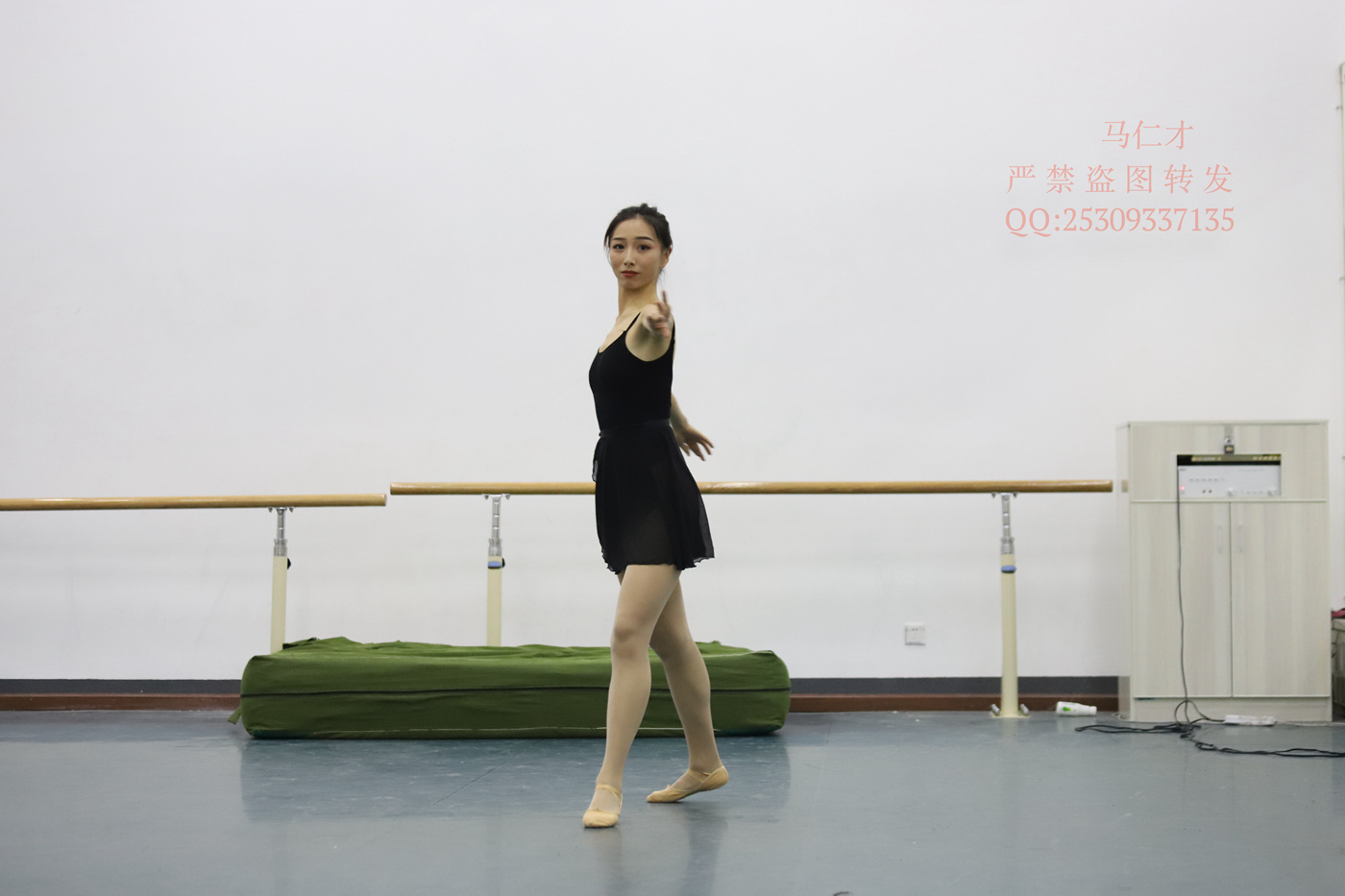 图片[110]-大西瓜爱牙膏-2018 9月活动 模特2（二） 肉丝 舞蹈 [259P] – 速更版-美库