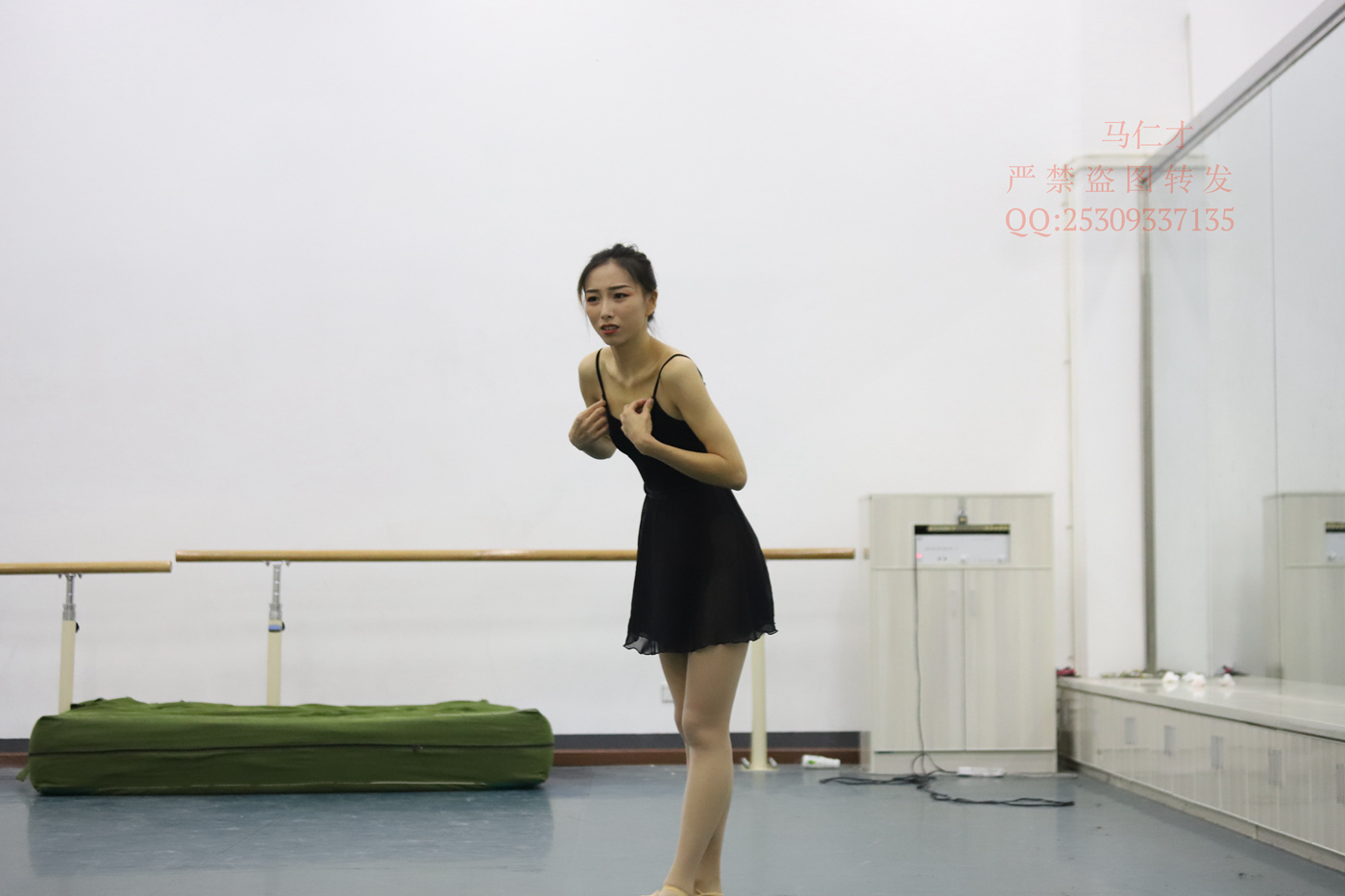 图片[119]-大西瓜爱牙膏-2018 9月活动 模特2（二） 肉丝 舞蹈 [259P] – 速更版-美库