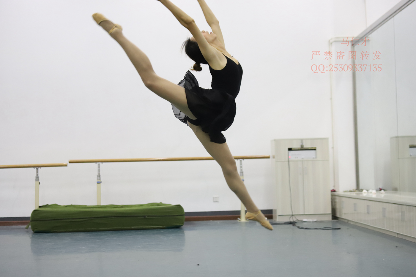 图片[121]-大西瓜爱牙膏-2018 9月活动 模特2（二） 肉丝 舞蹈 [259P] – 速更版-美库